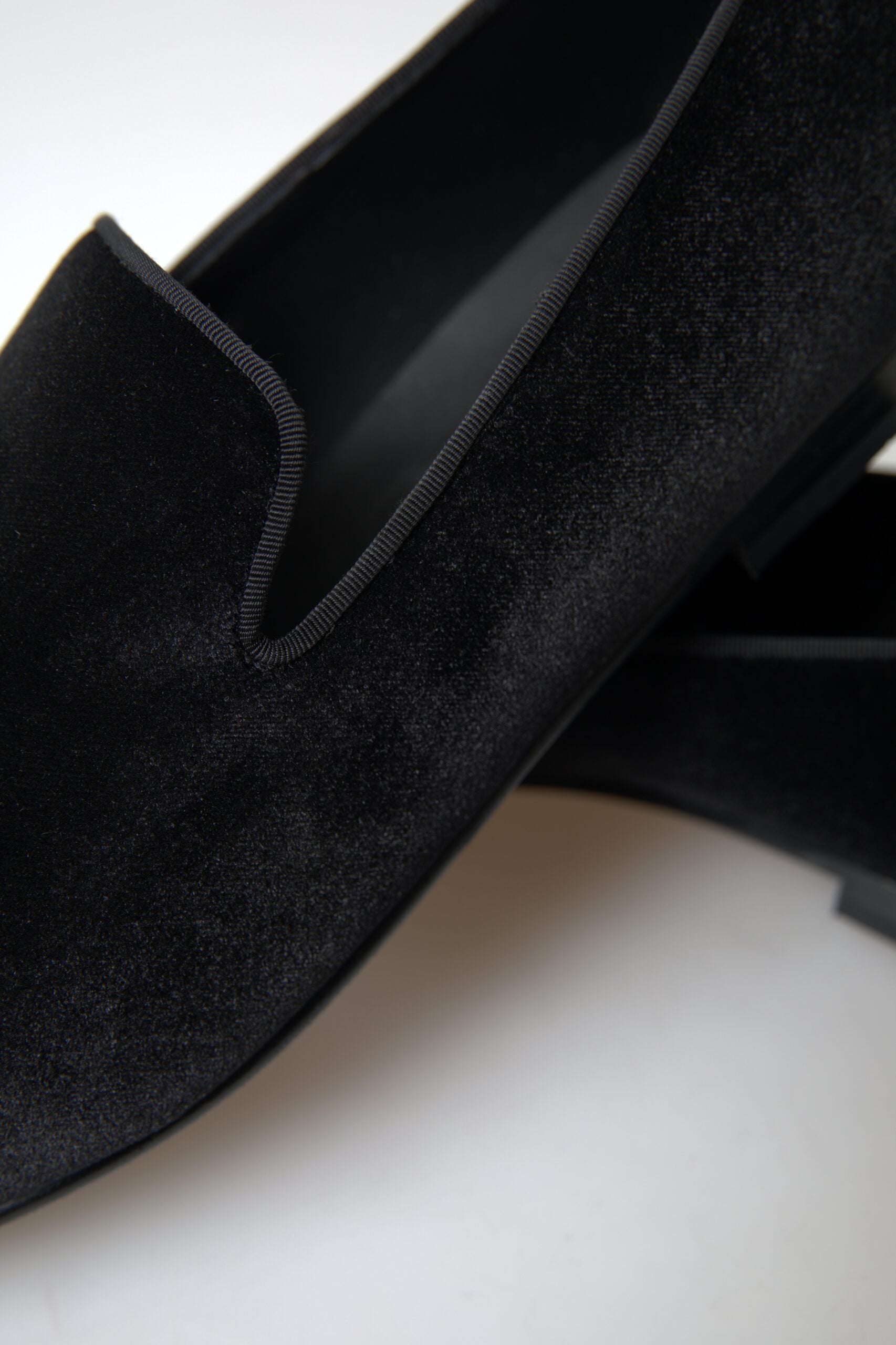 Black Velvet Loafers Formal Shoes - ventzia