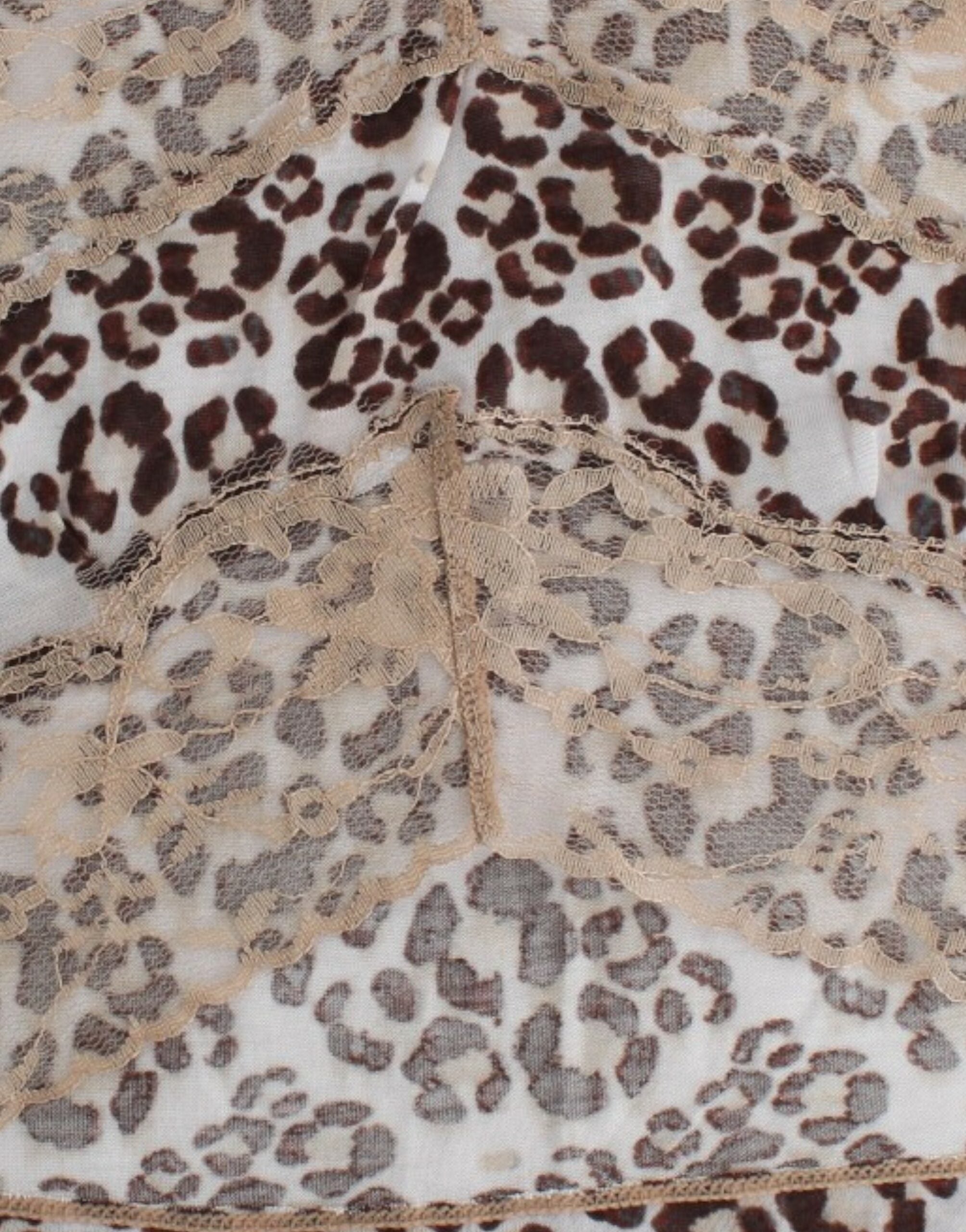 Elegant Floral Lace Longsleeve Top - ventzia
