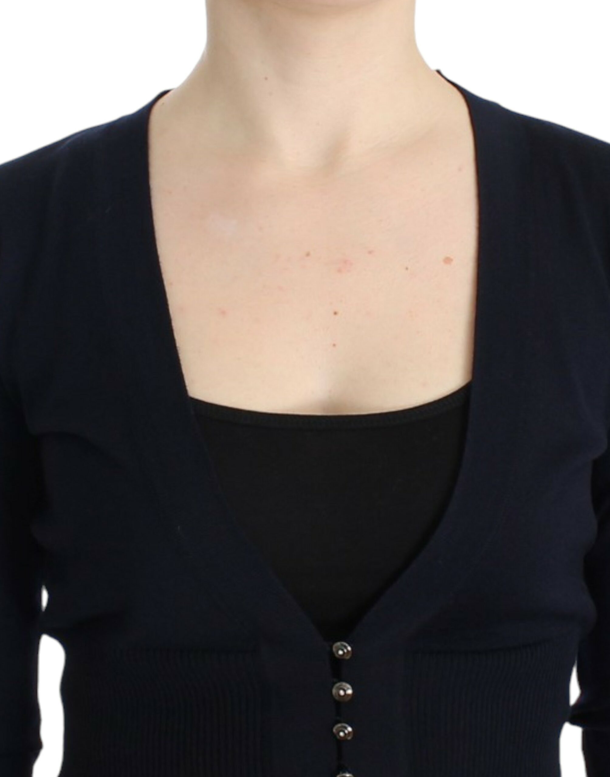 Elegant Black Cropped Virgin Wool Cardigan - ventzia