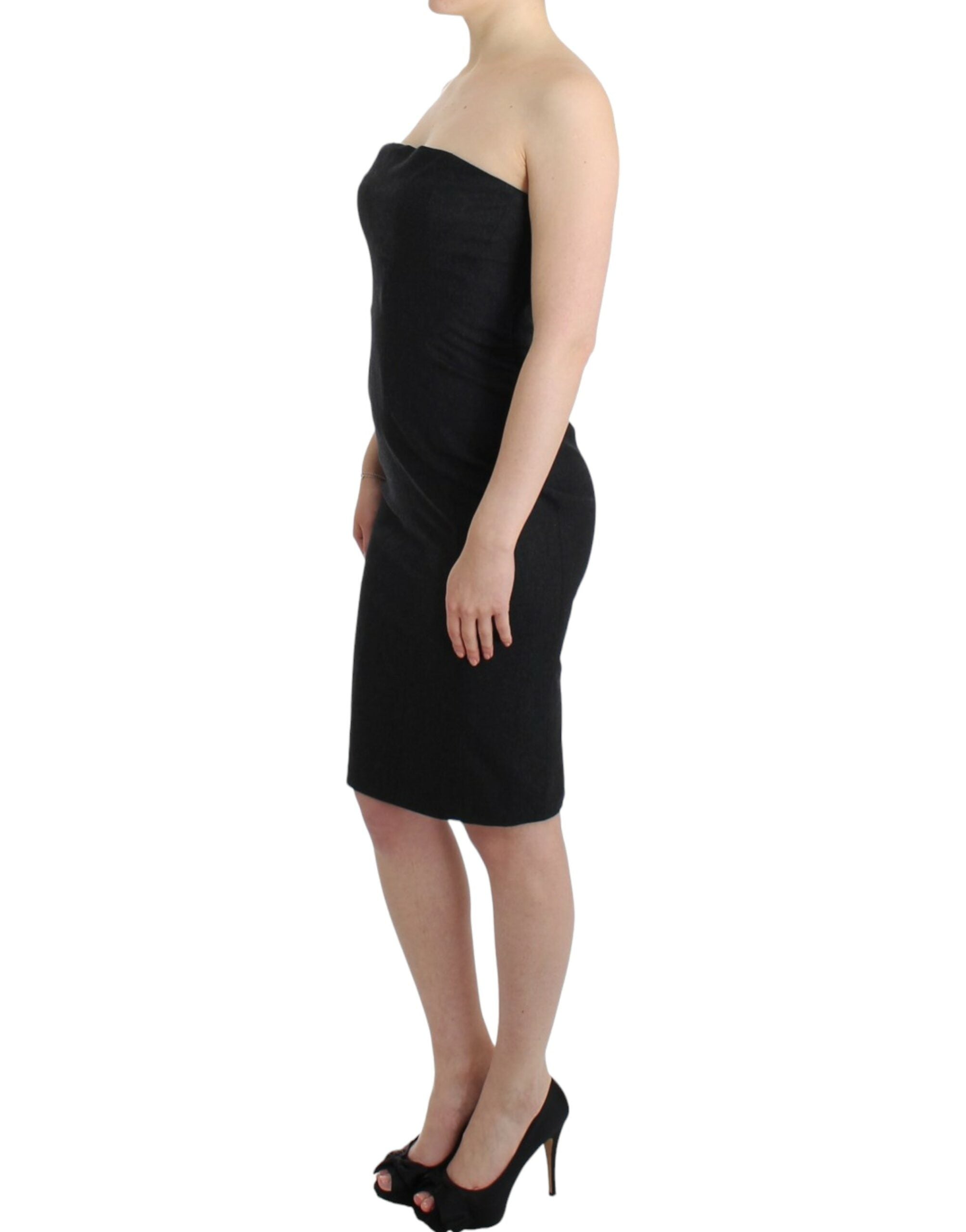 Elegant Gray Strapless Dress with Gold Accents - ventzia