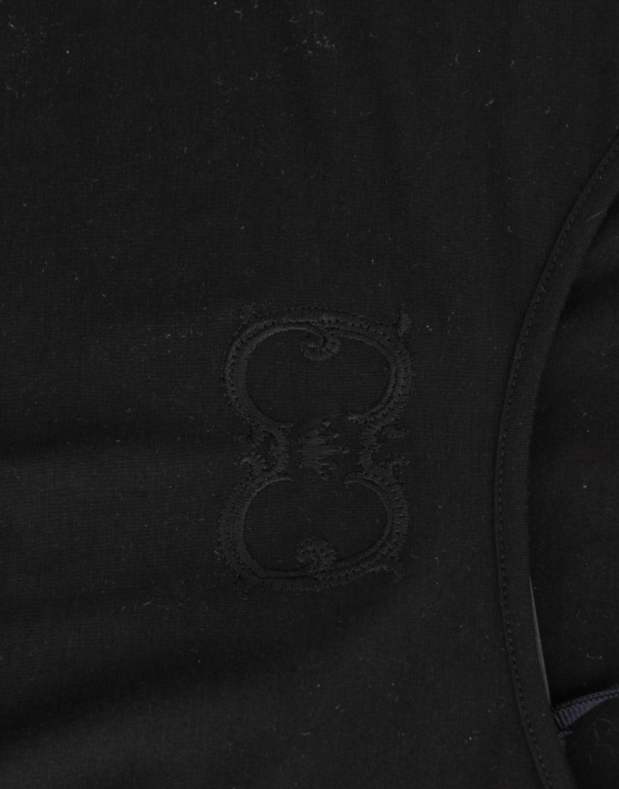 Elegant Cap Sleeve Black Top - ventzia