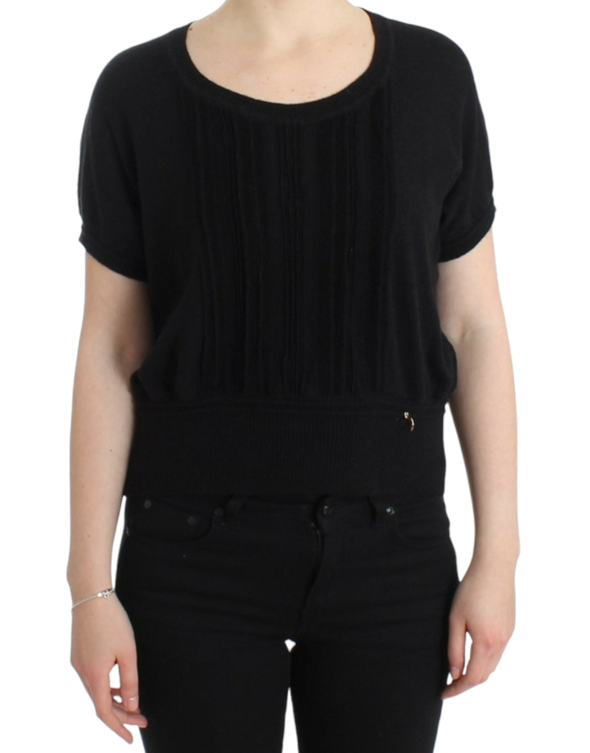 Elegant Short Sleeved Black Jumper - ventzia