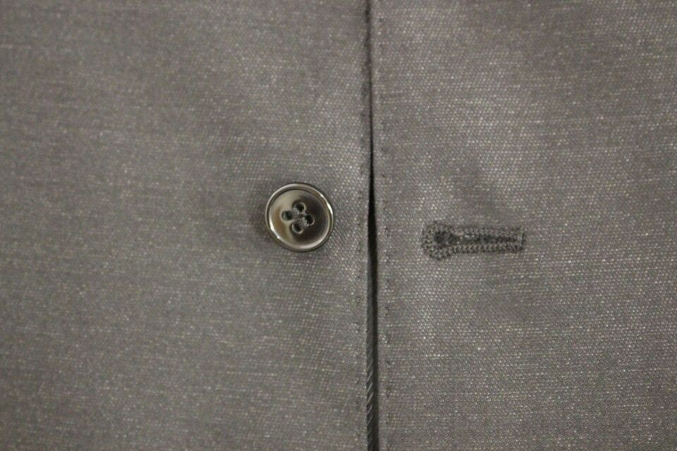 Elegant Gray Wool Blend Dress Vest - ventzia
