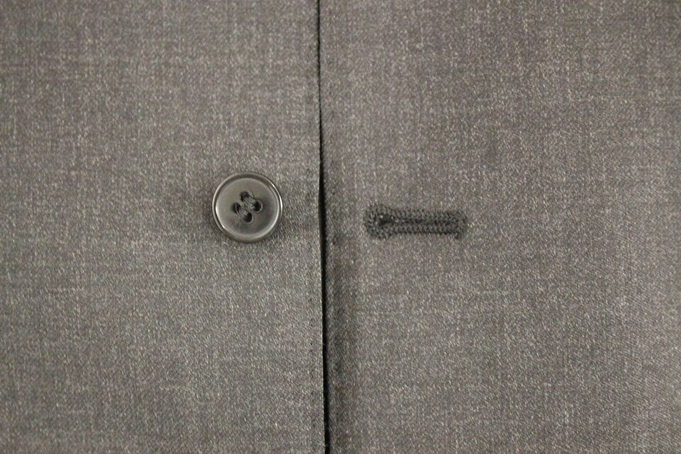 Elegant Gray Wool Formal Dress Vest - ventzia