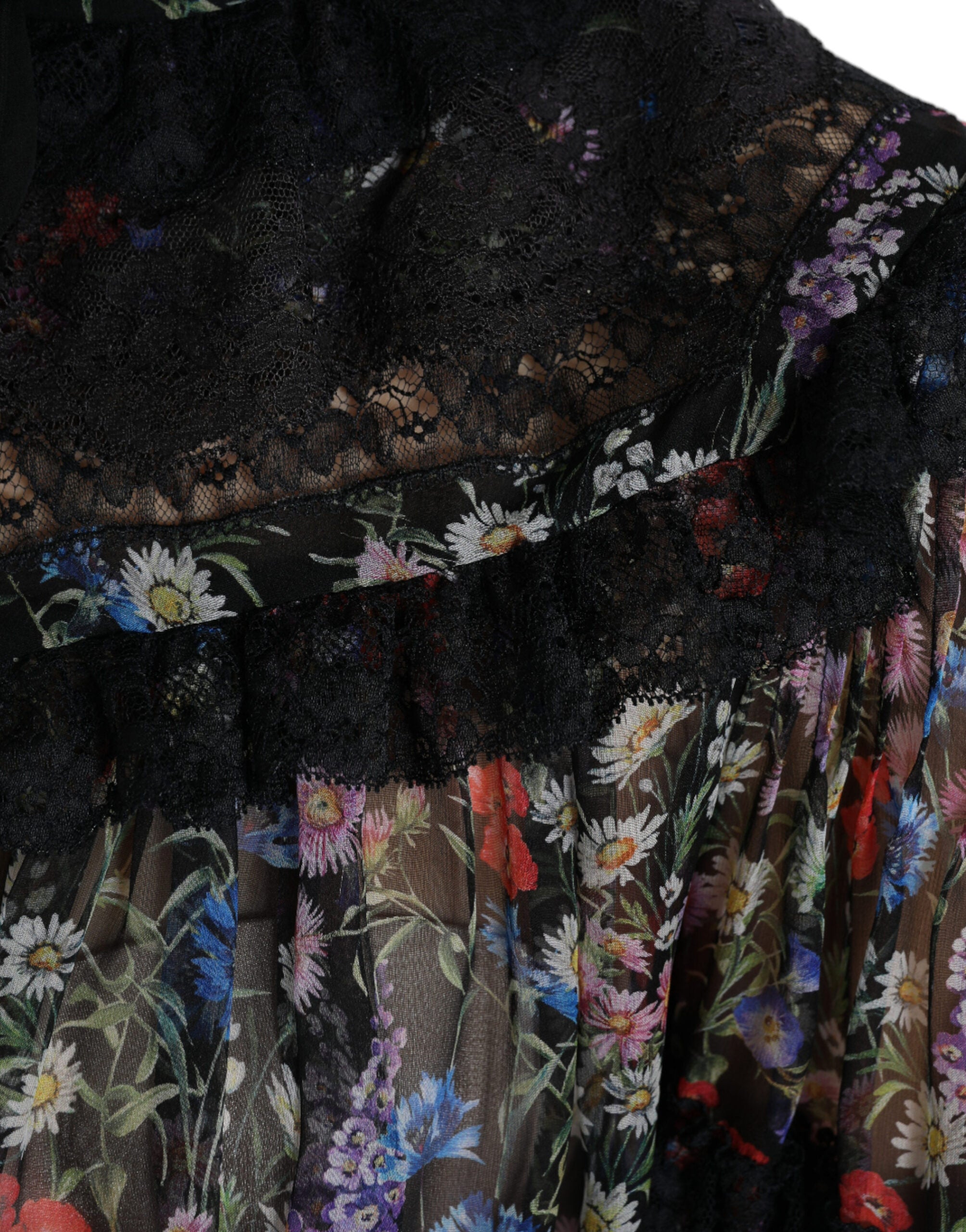 Black Floral Print Long Sleeves Blouse Top - ventzia