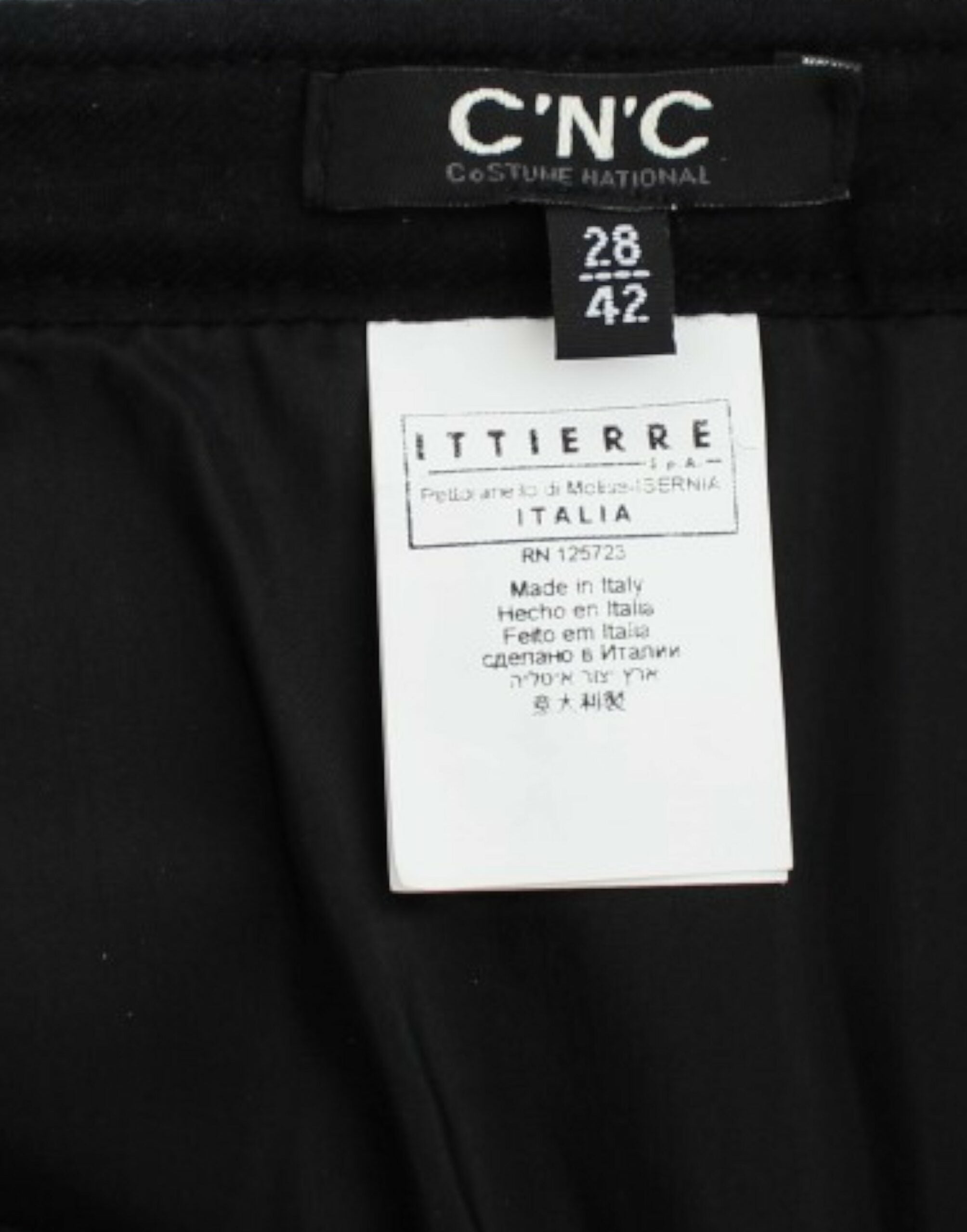 Chic Checkered Mini Skirt for Day to Night Elegance - ventzia