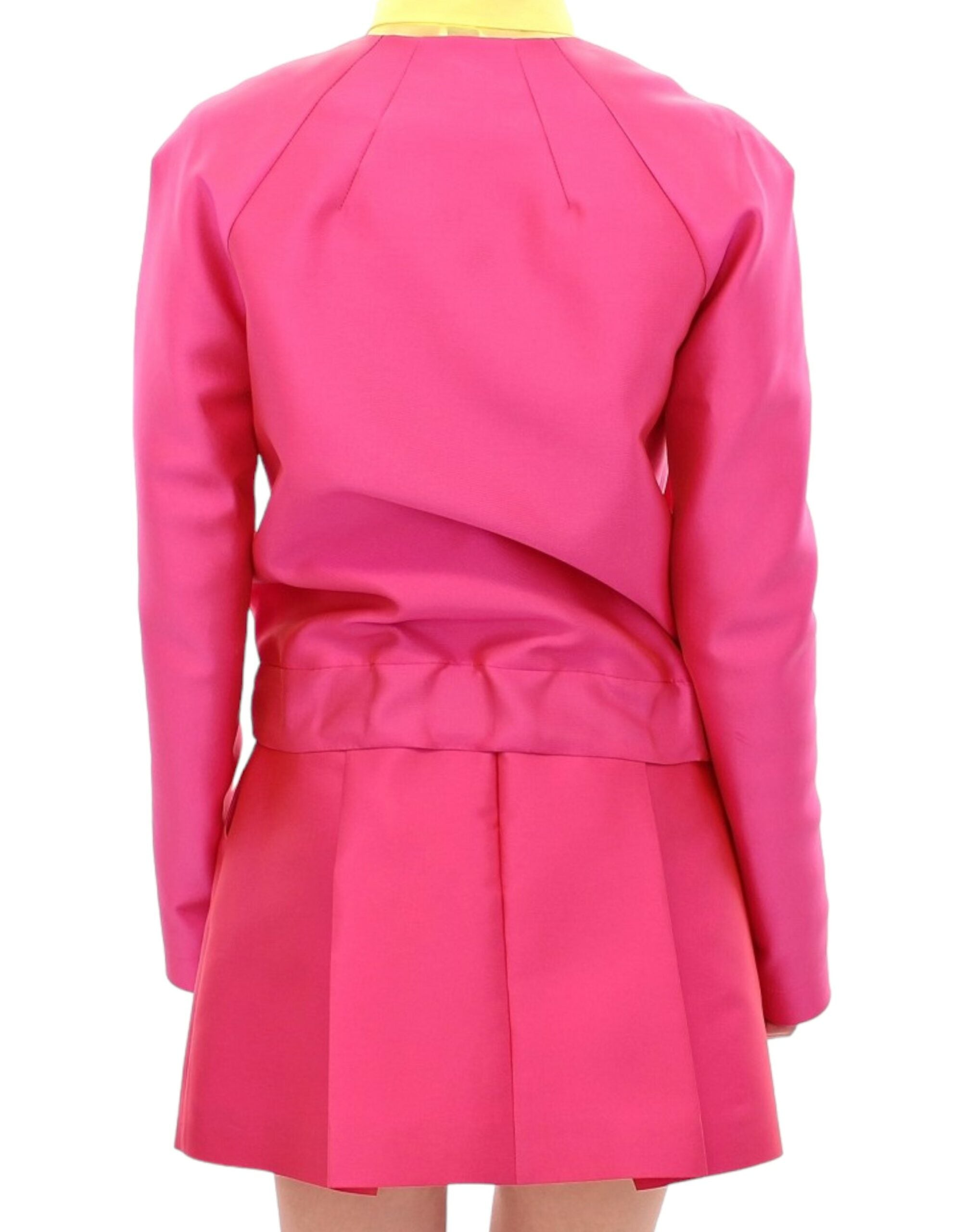 Elegant Pink Silk Blend Jacket - ventzia