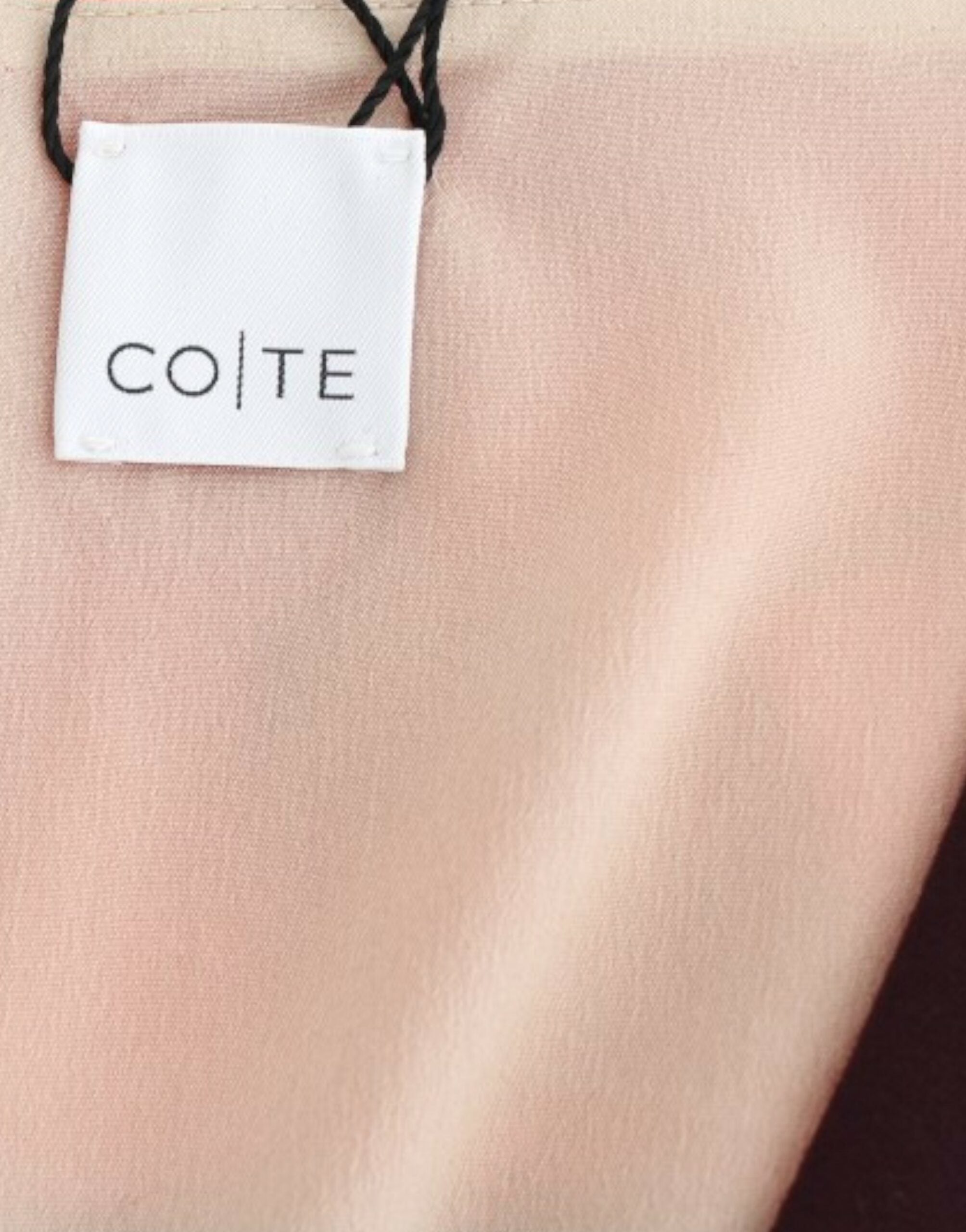 Multicolor Pencil Dress with Artistic Flair - ventzia