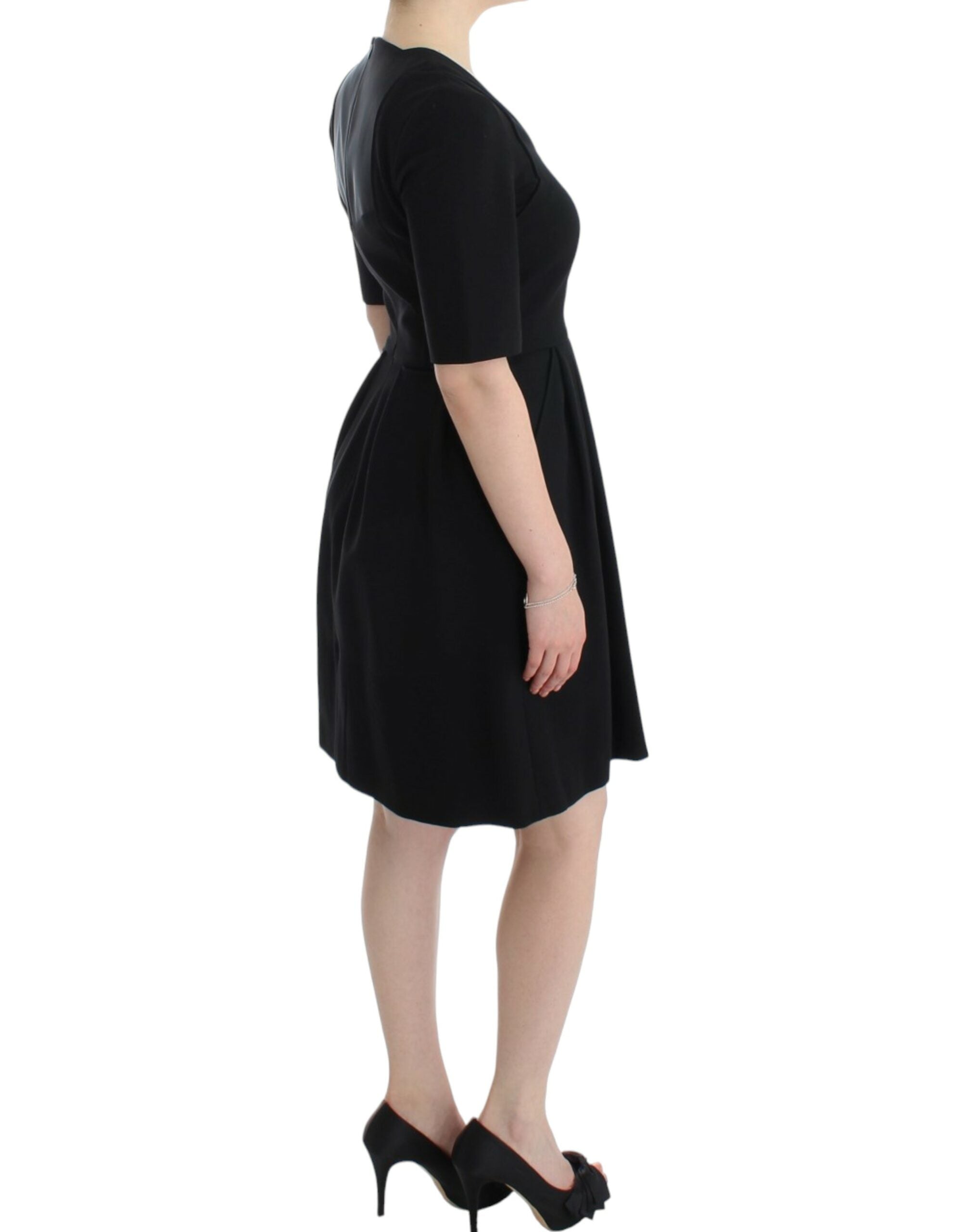 Elegant Black Short Sleeve Venus Dress - ventzia