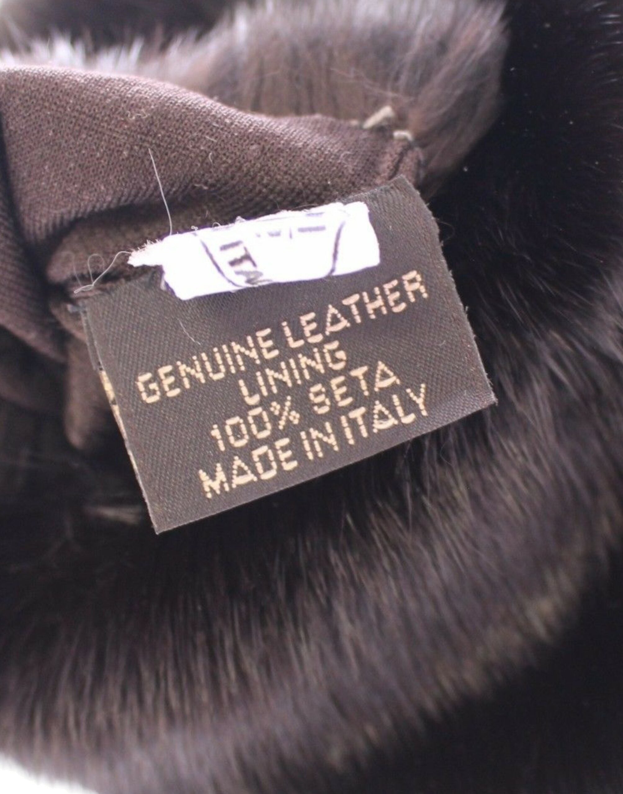 Elegant Elbow Length Purple Fur Gloves - ventzia