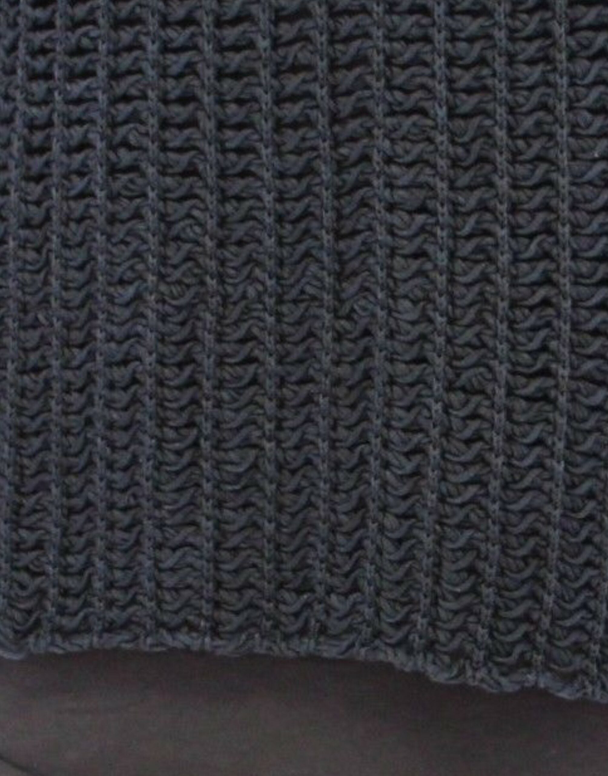 Elegant Blue and Black Layered Sweater - ventzia