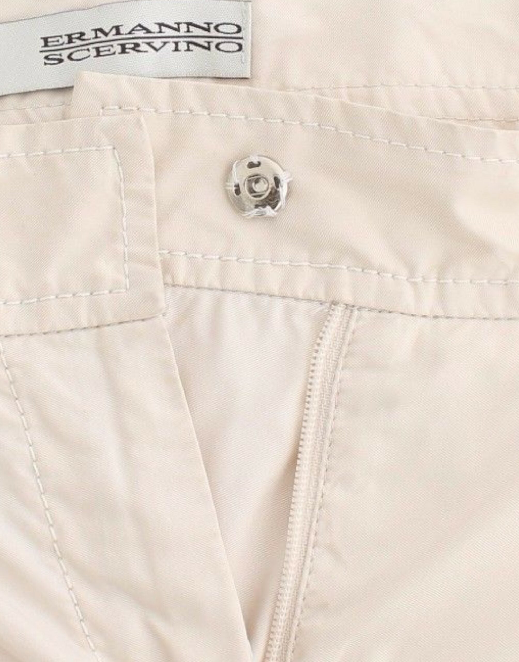 Chic Beige Chino Pants - Elegance Redefined - ventzia