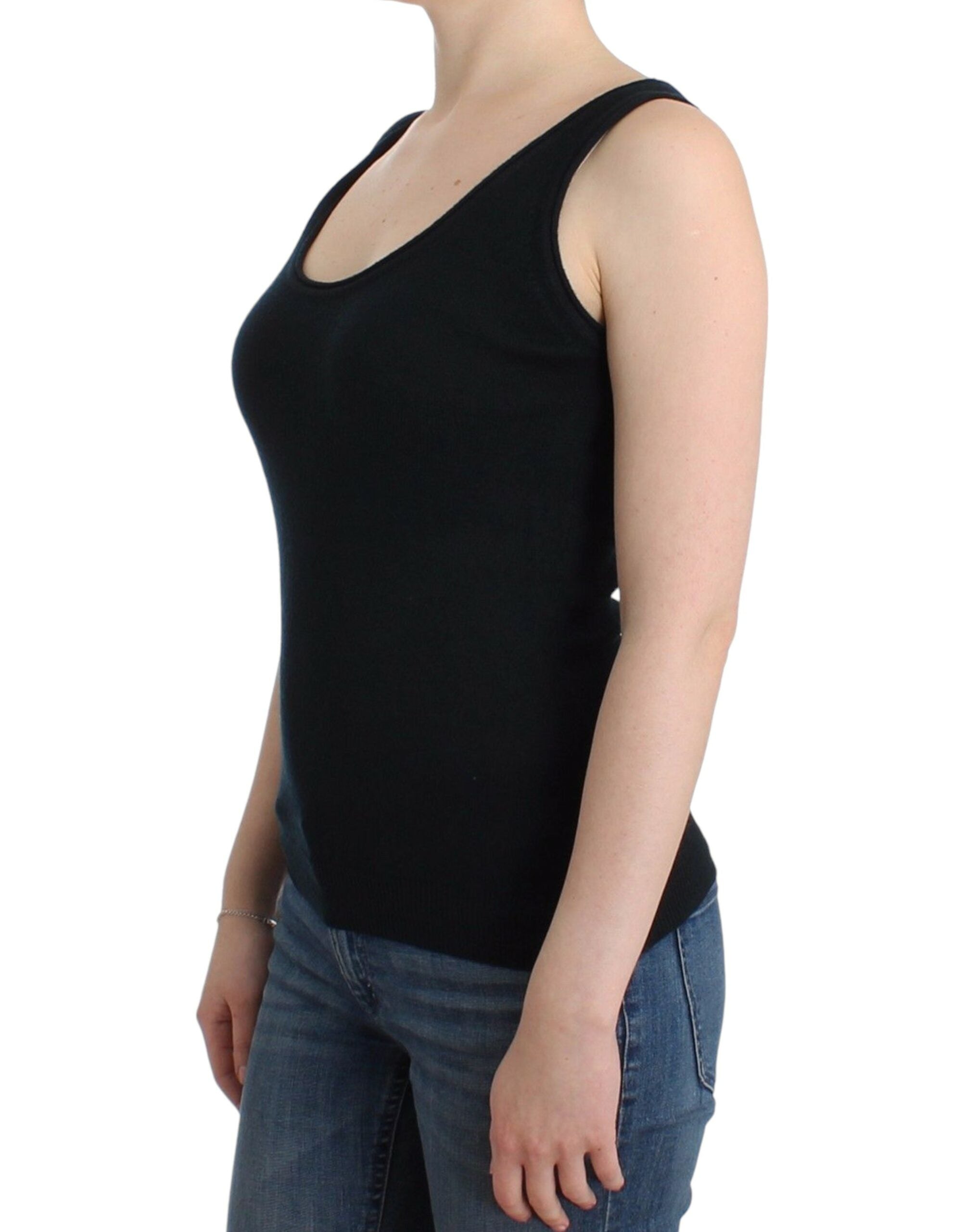 Elegant Black Cashmere Knit Top - ventzia
