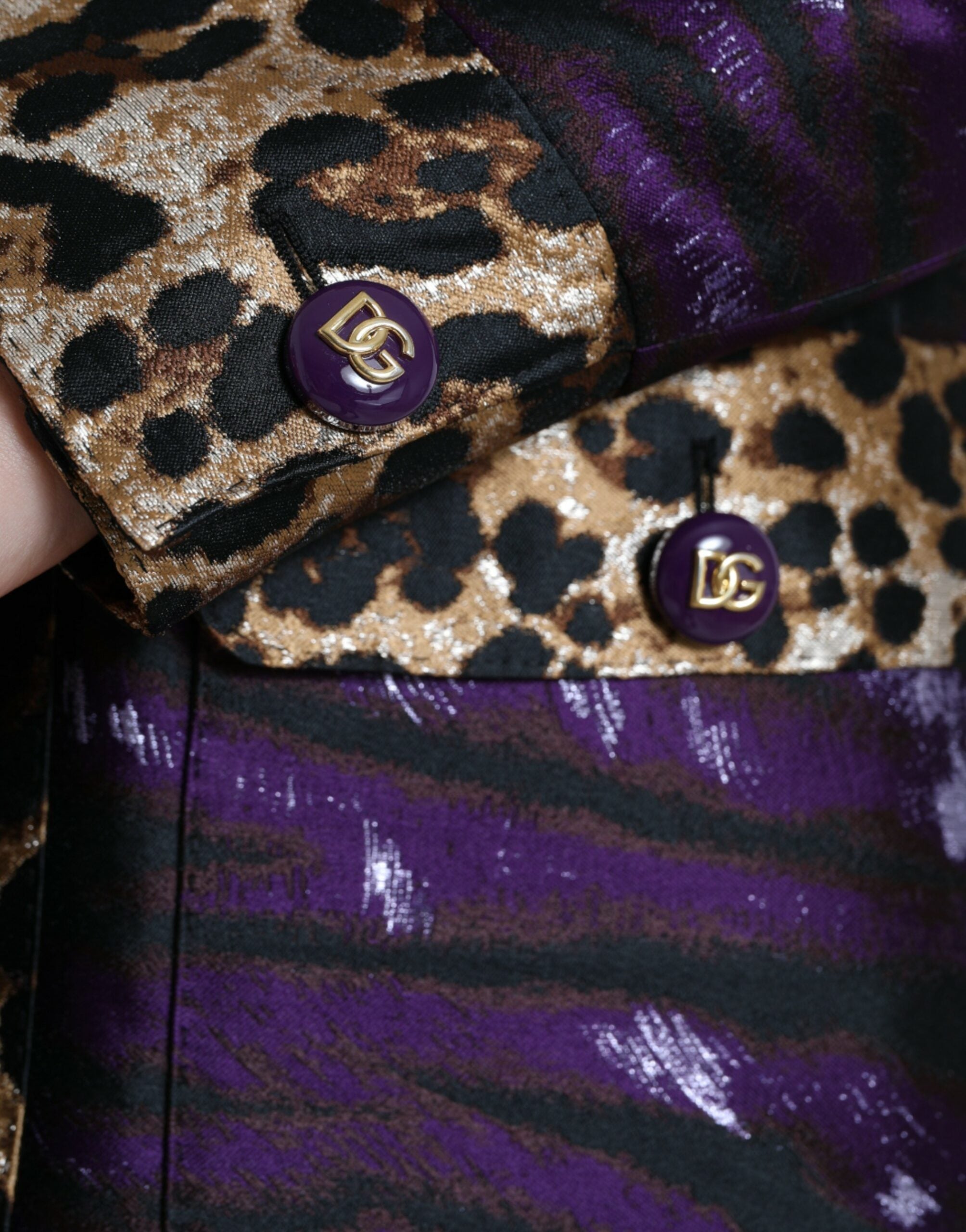 Purple Lamé Jacquard Tiger Print Coat Jacket - ventzia