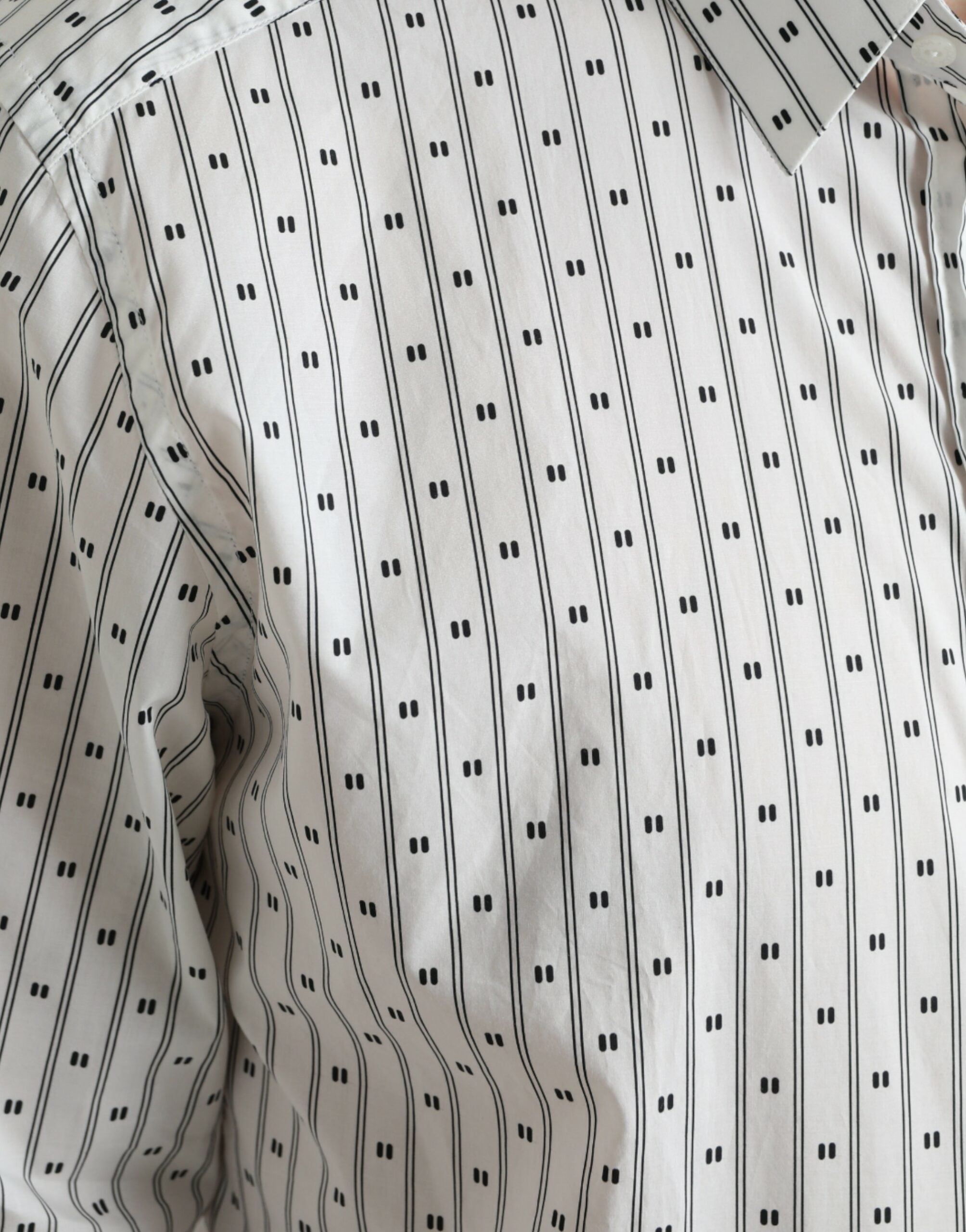 White Patterned Men GOLD Formal Dress Shirt - ventzia