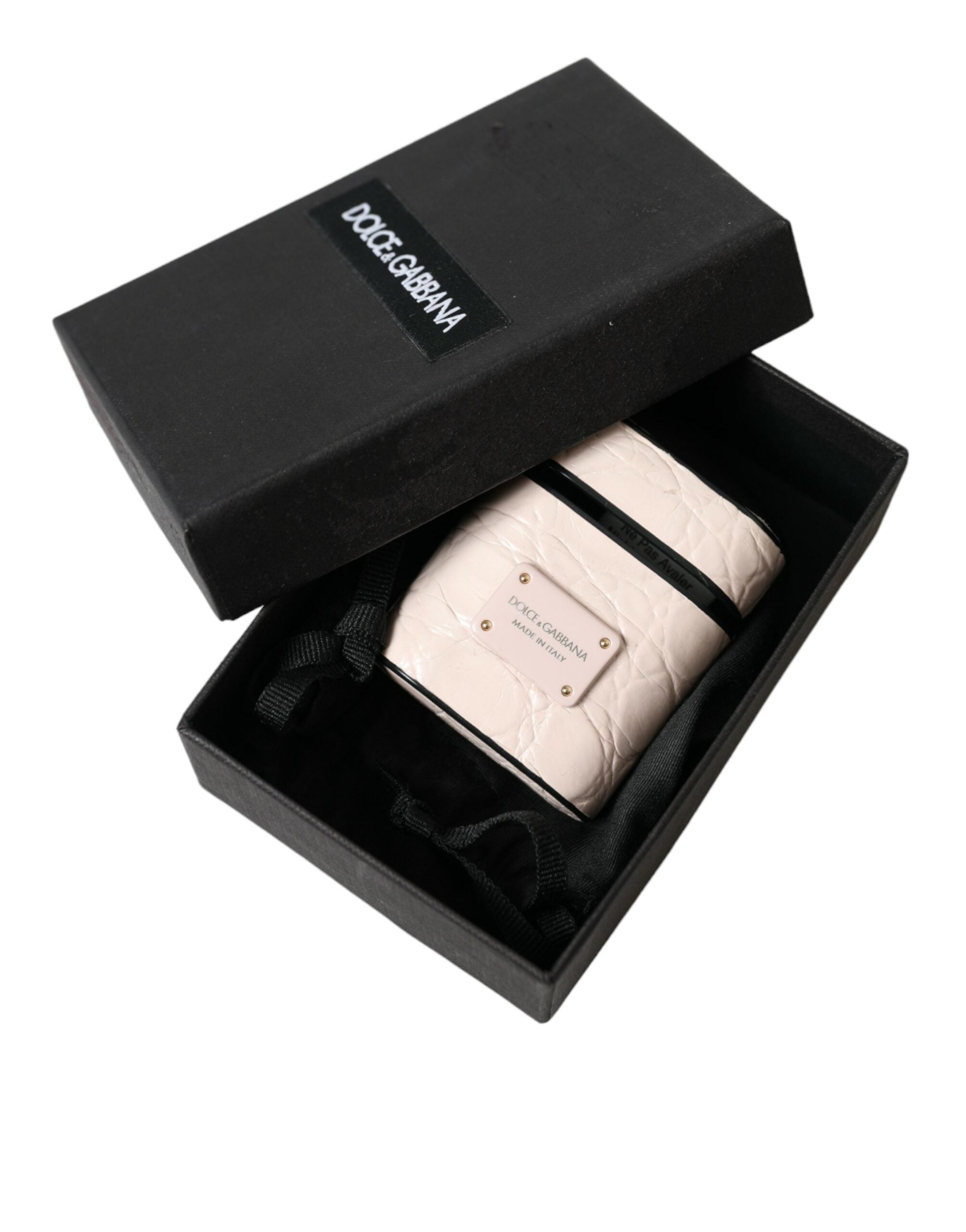 Light Pink Calf Leather Metal Logo Plaque Airpods Case - ventzia