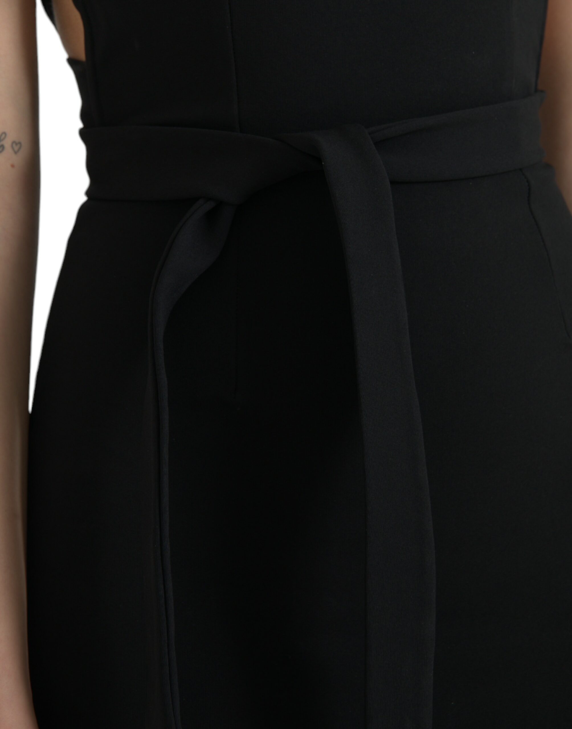 Black Sheath Halter Sleeveless Midi Dress - ventzia