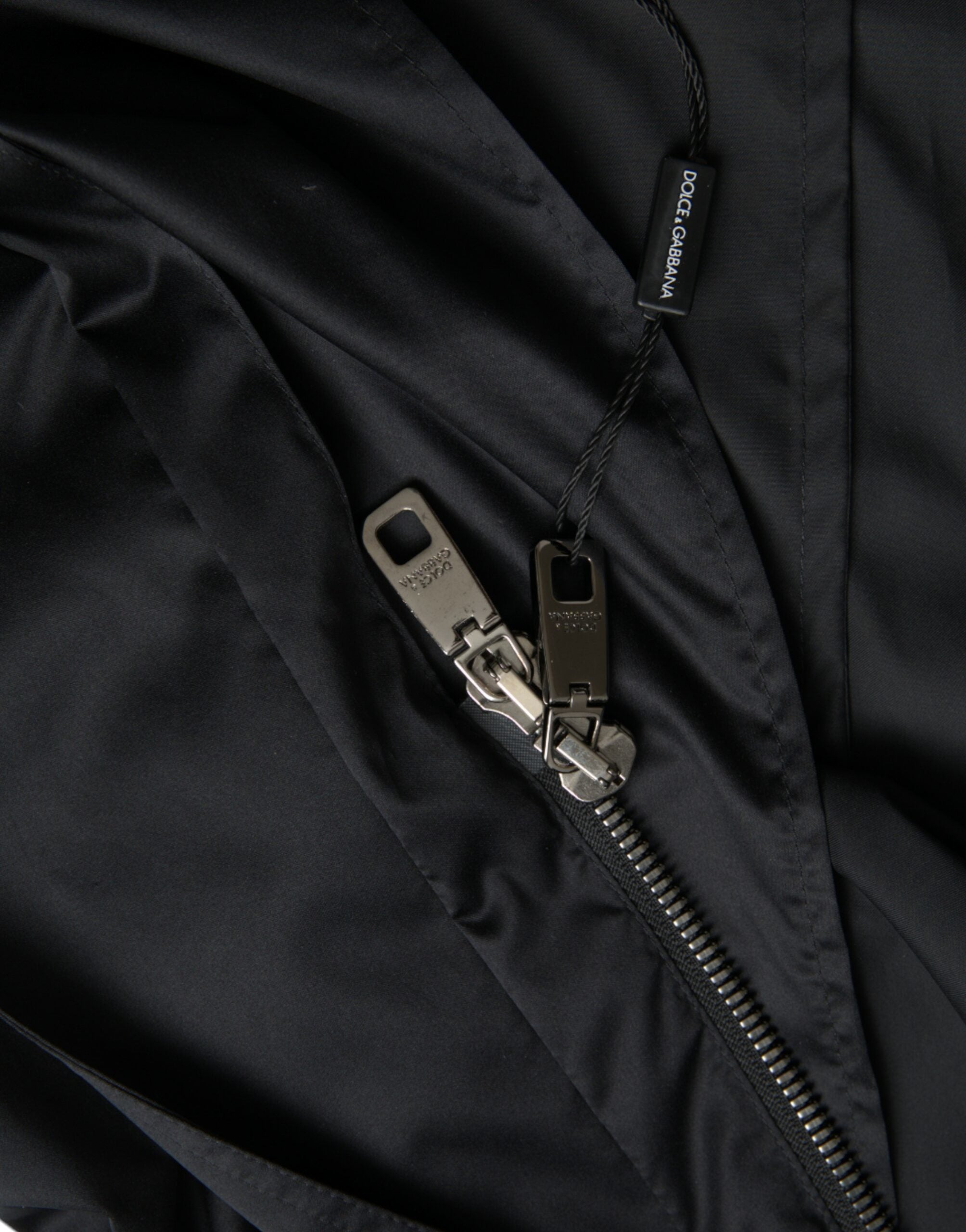 Black Polyester Hooded Long Windbreaker Jacket - ventzia