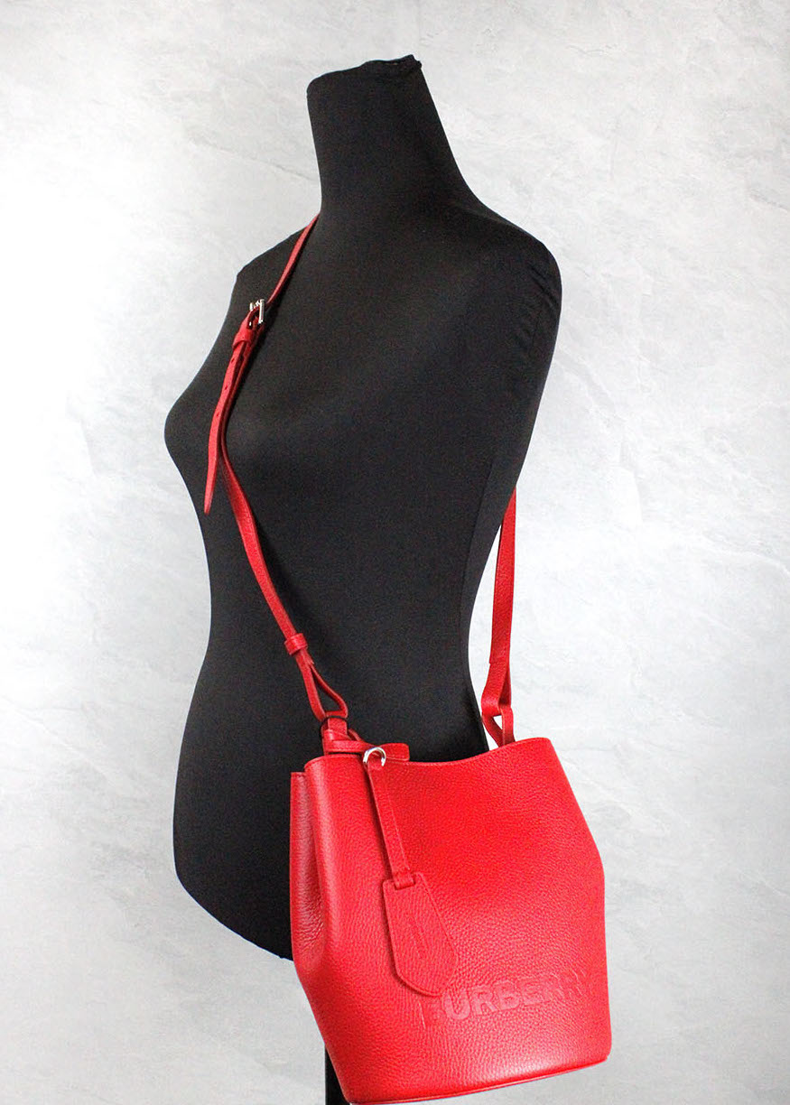 Lorne Small Red Pebbled Leather Bucket Crossbody Purse Bag - ventzia