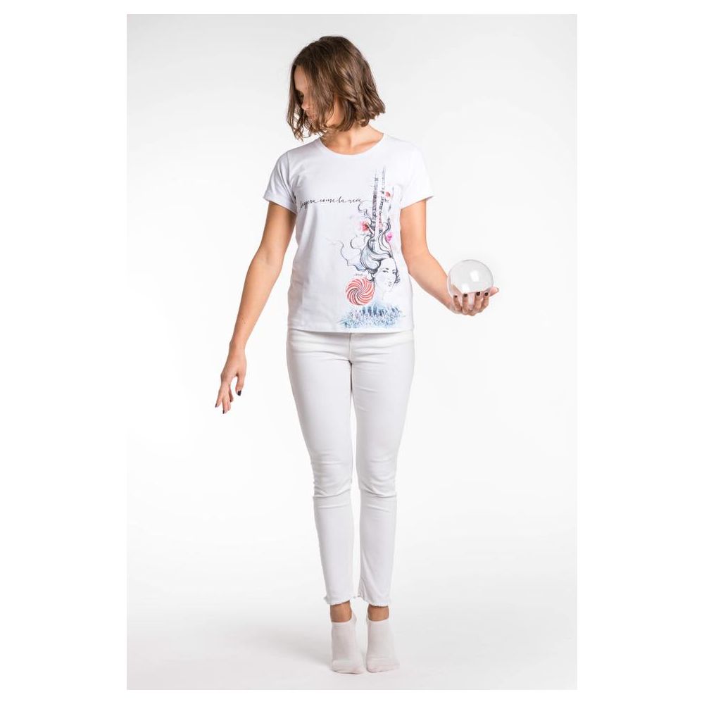 Chic White Stretch Viscose Tee with Exclusive Packaging - ventzia