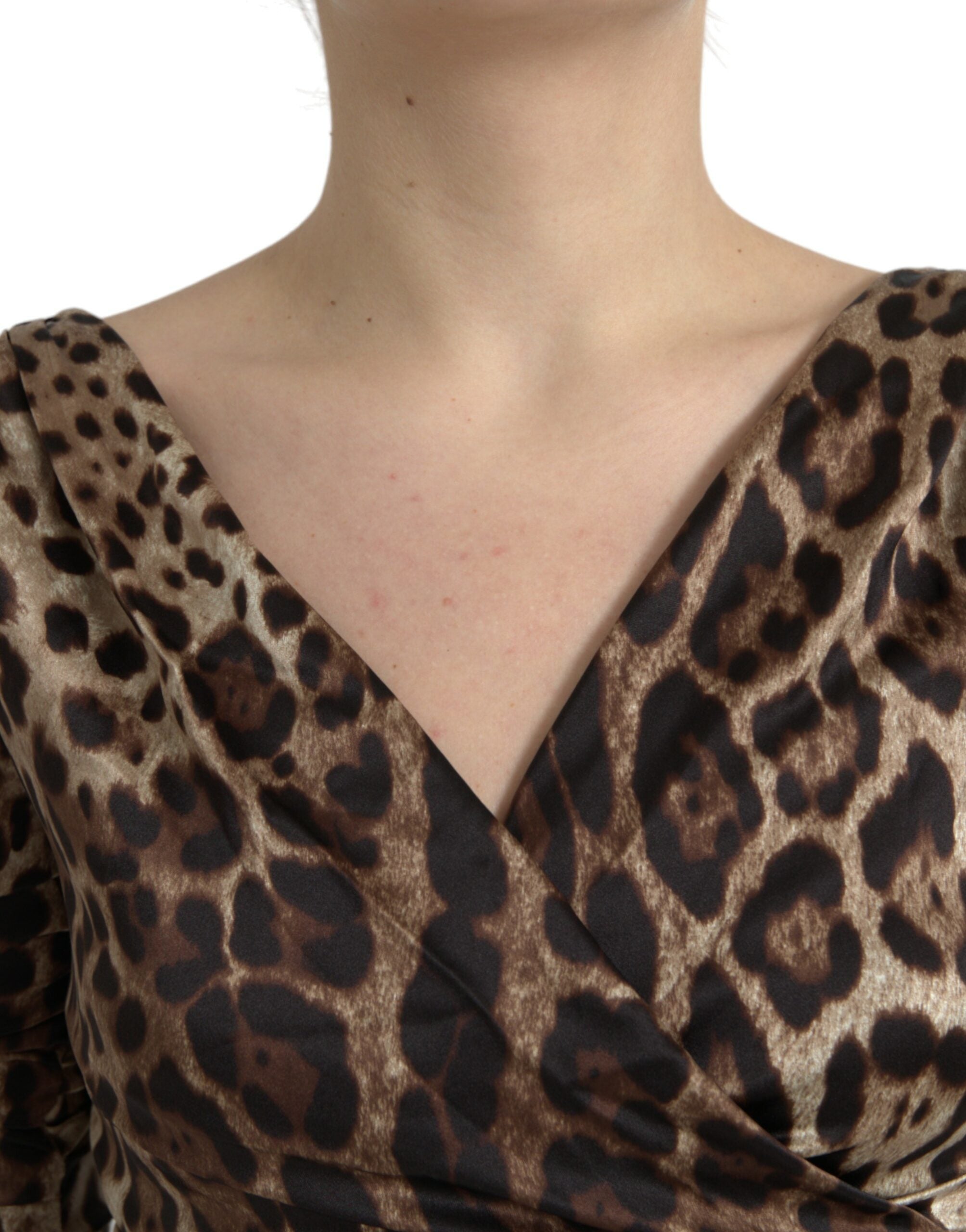 Brown Leopard Print Bodycon V-neck Midi Dress - ventzia