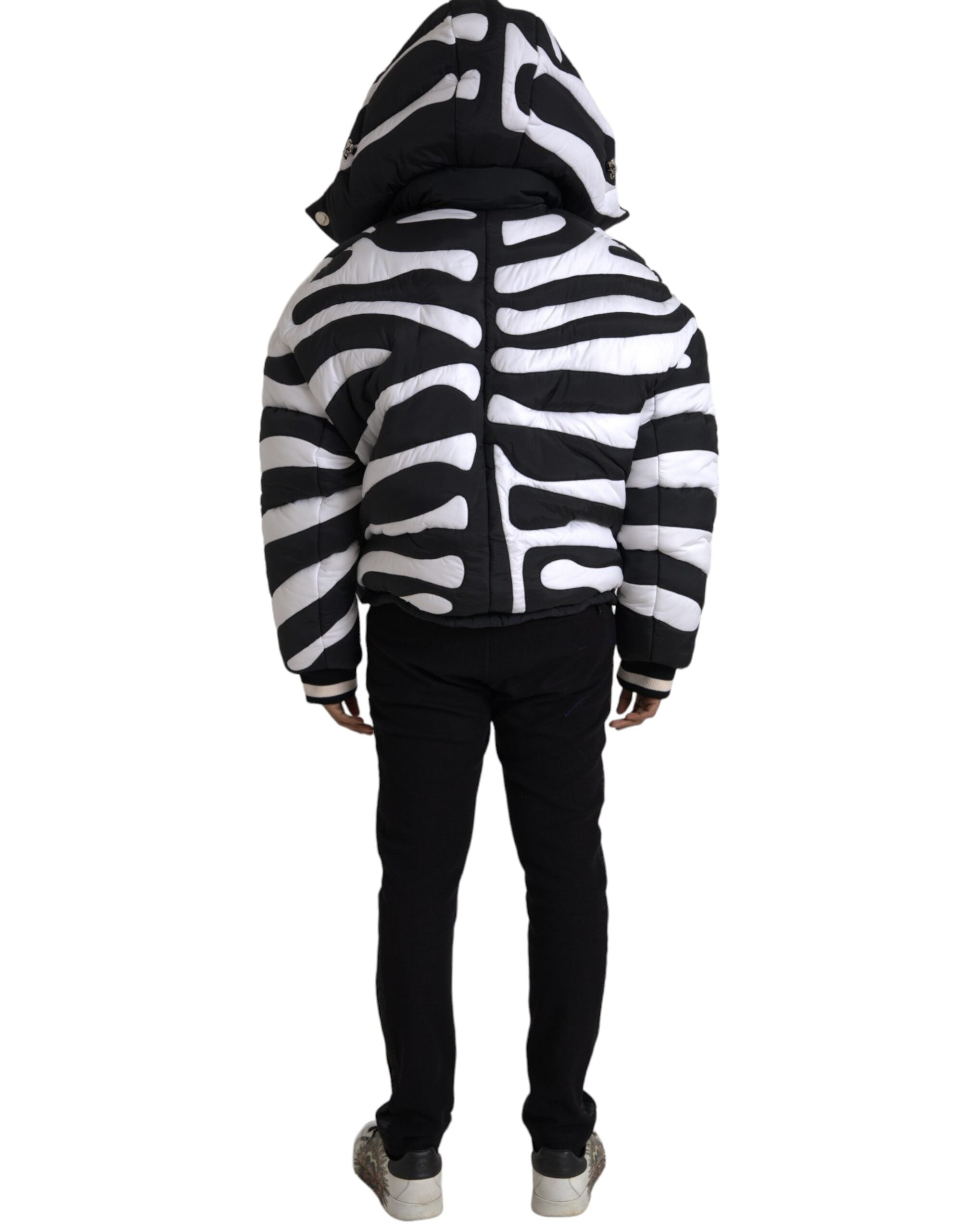 Black White Stripes Hooded Puffer Jacket - ventzia