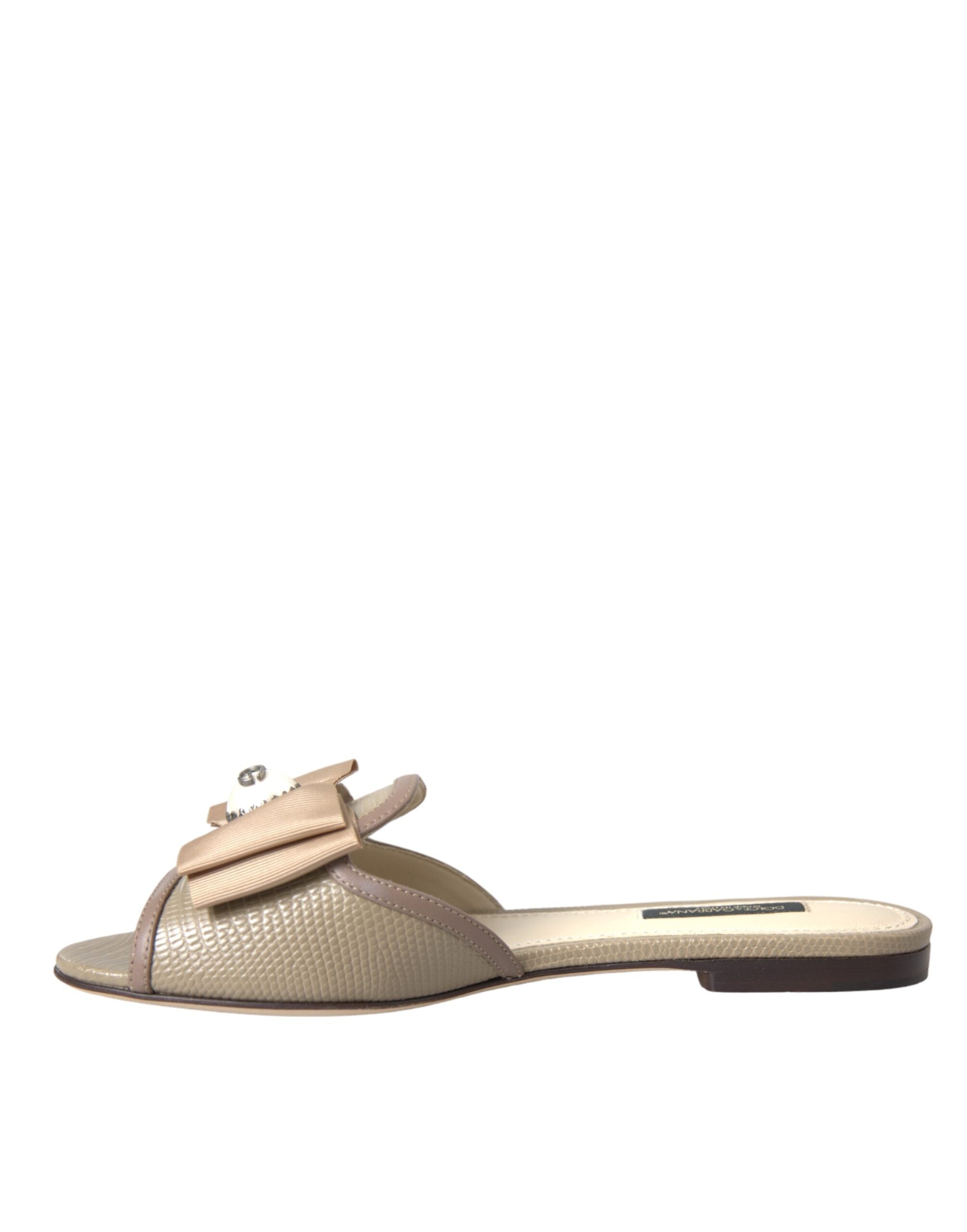 Beige Logo Pearl Flats Sandals Slides Shoes - ventzia