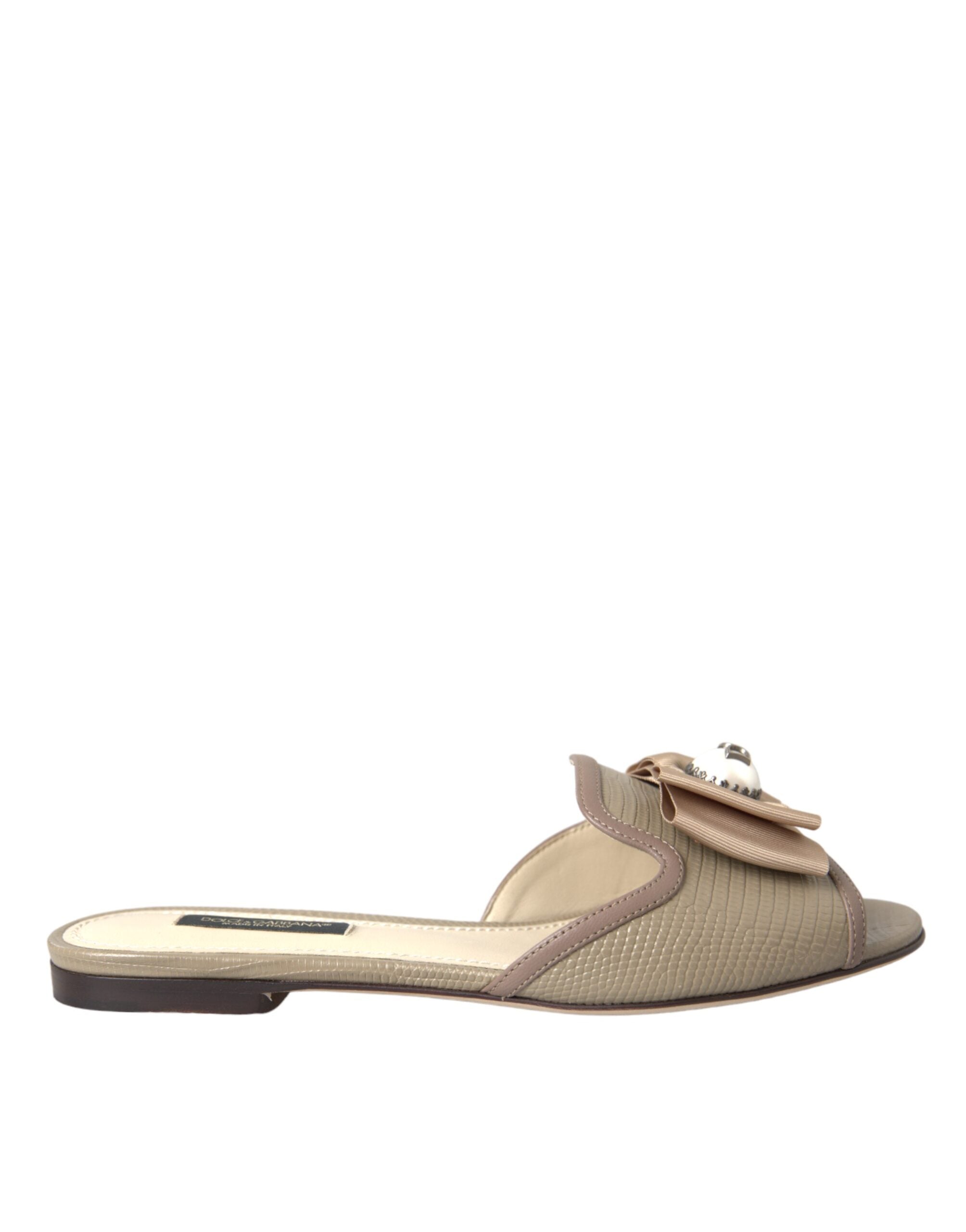 Beige Logo Pearl Flats Sandals Slides Shoes - ventzia