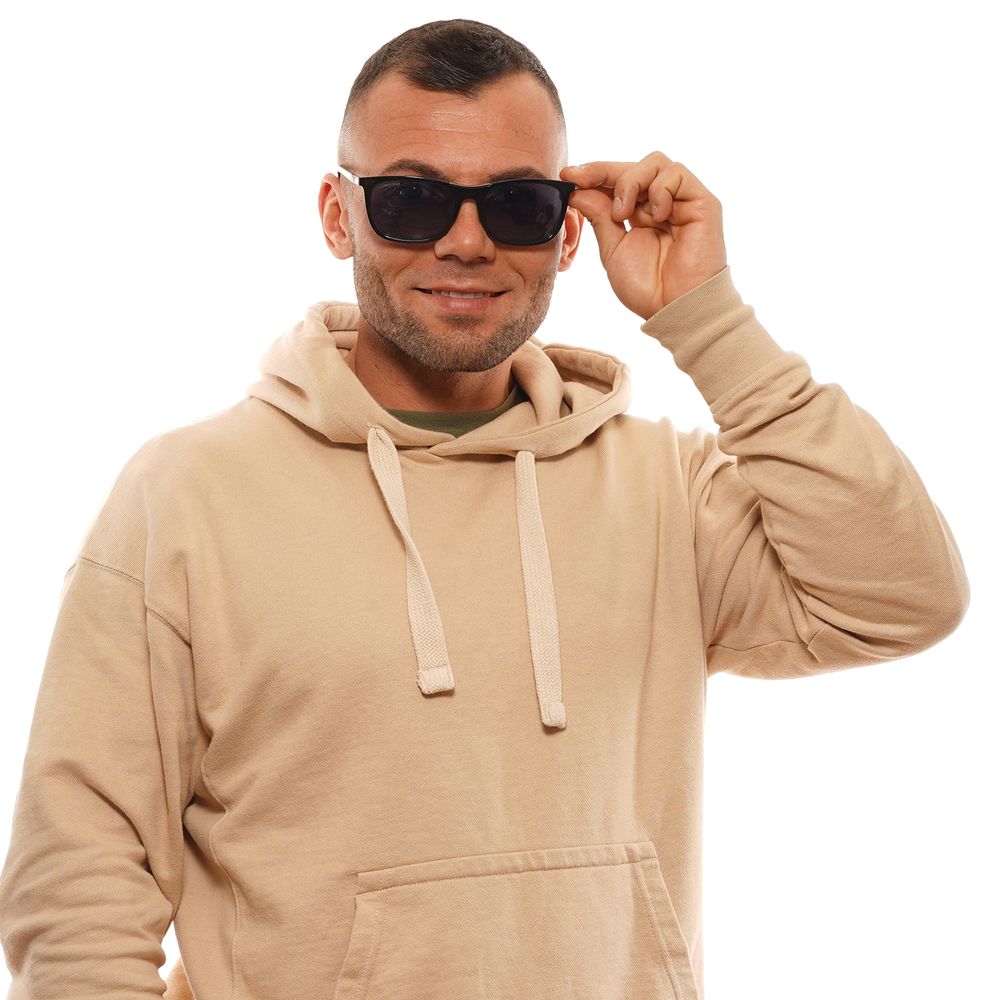 Black Plastic Sunglasses - ventzia