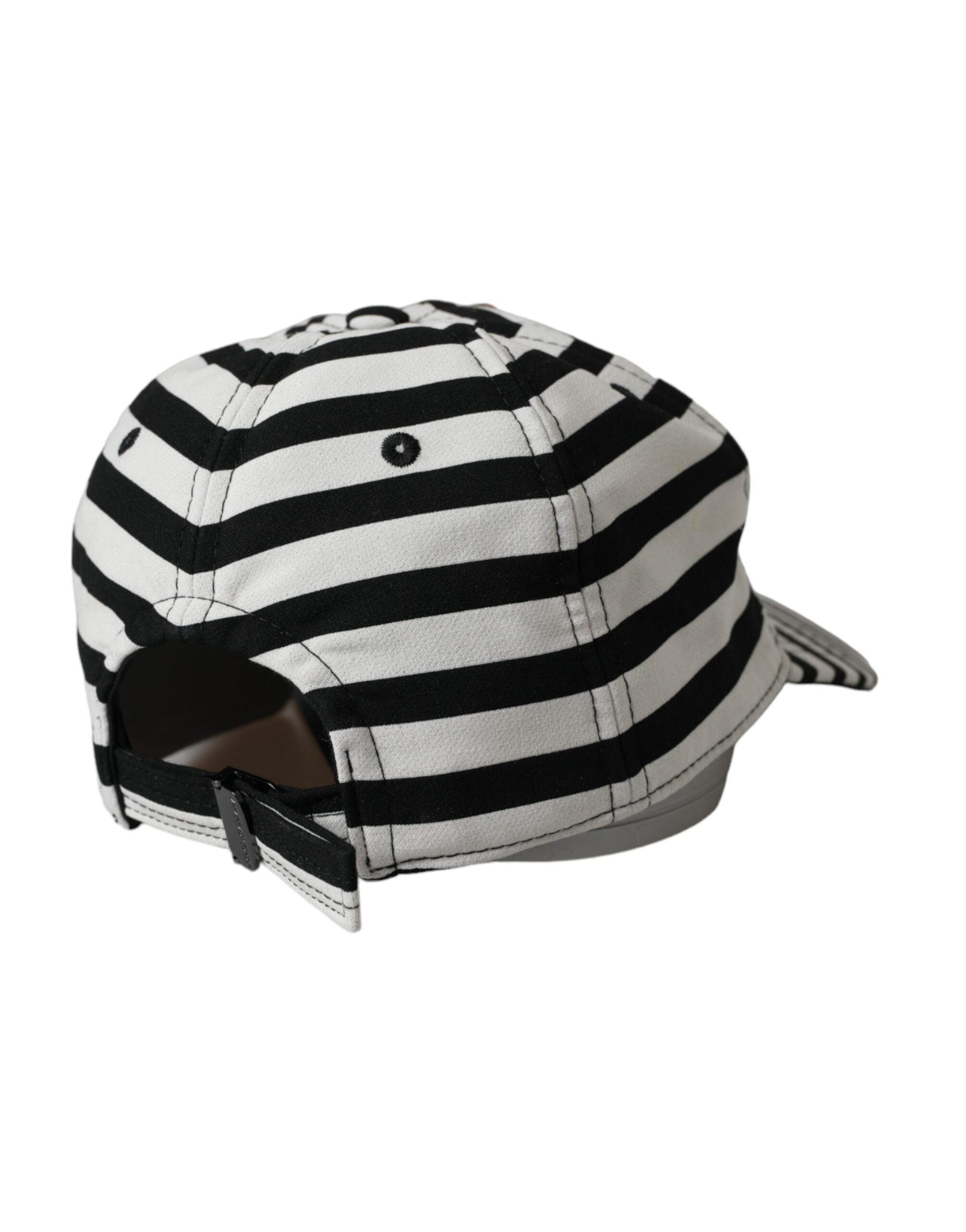 Black White Stripe Amore Heart Applique Baseball Hat - ventzia