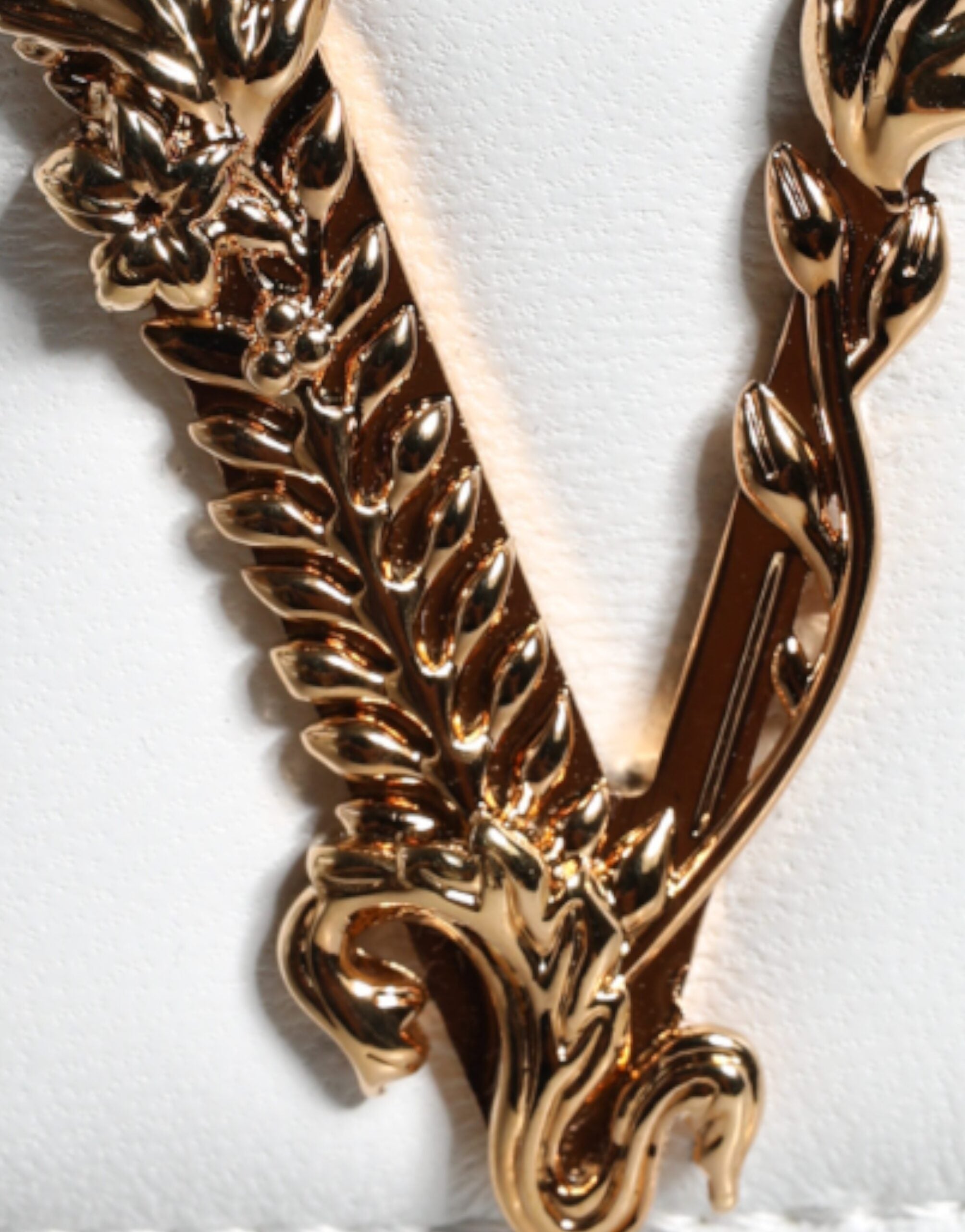 White Quilted Nappa Leather Crossbody Shoulder Bag - ventzia