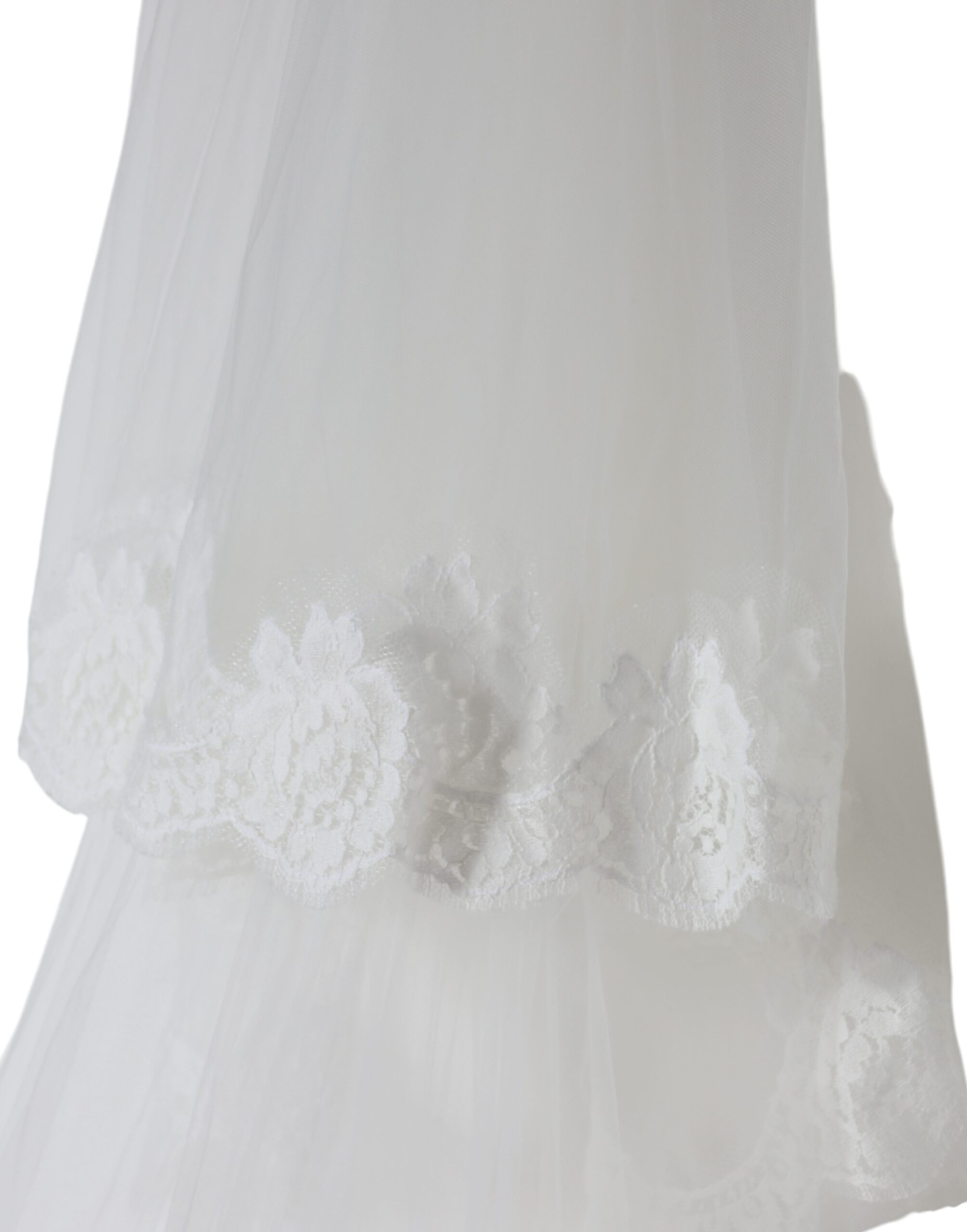 White Floral Lace Nylon Floor Length Wedding Veil - ventzia