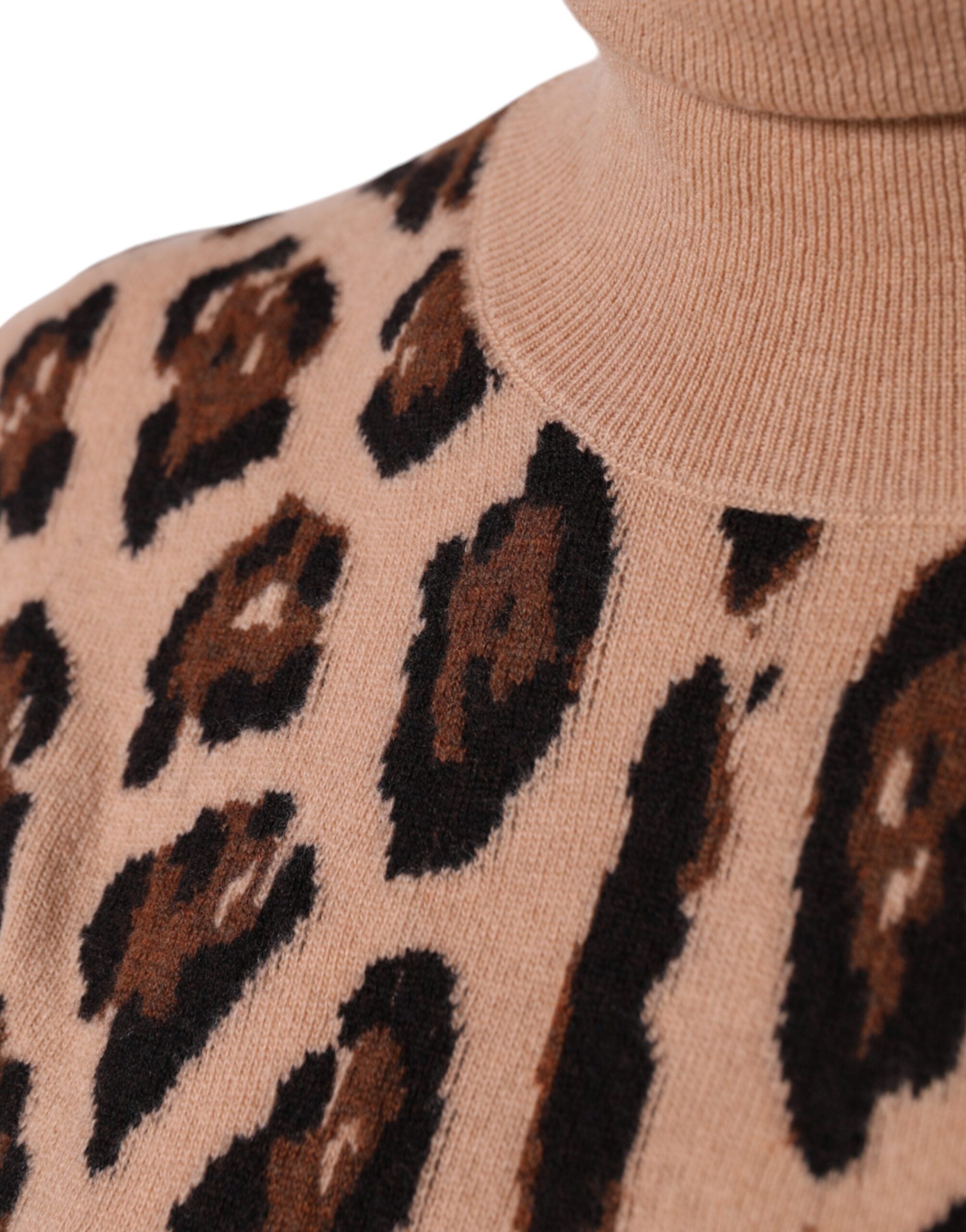 Beige Leopard Print Wool Turtleneck Top - ventzia