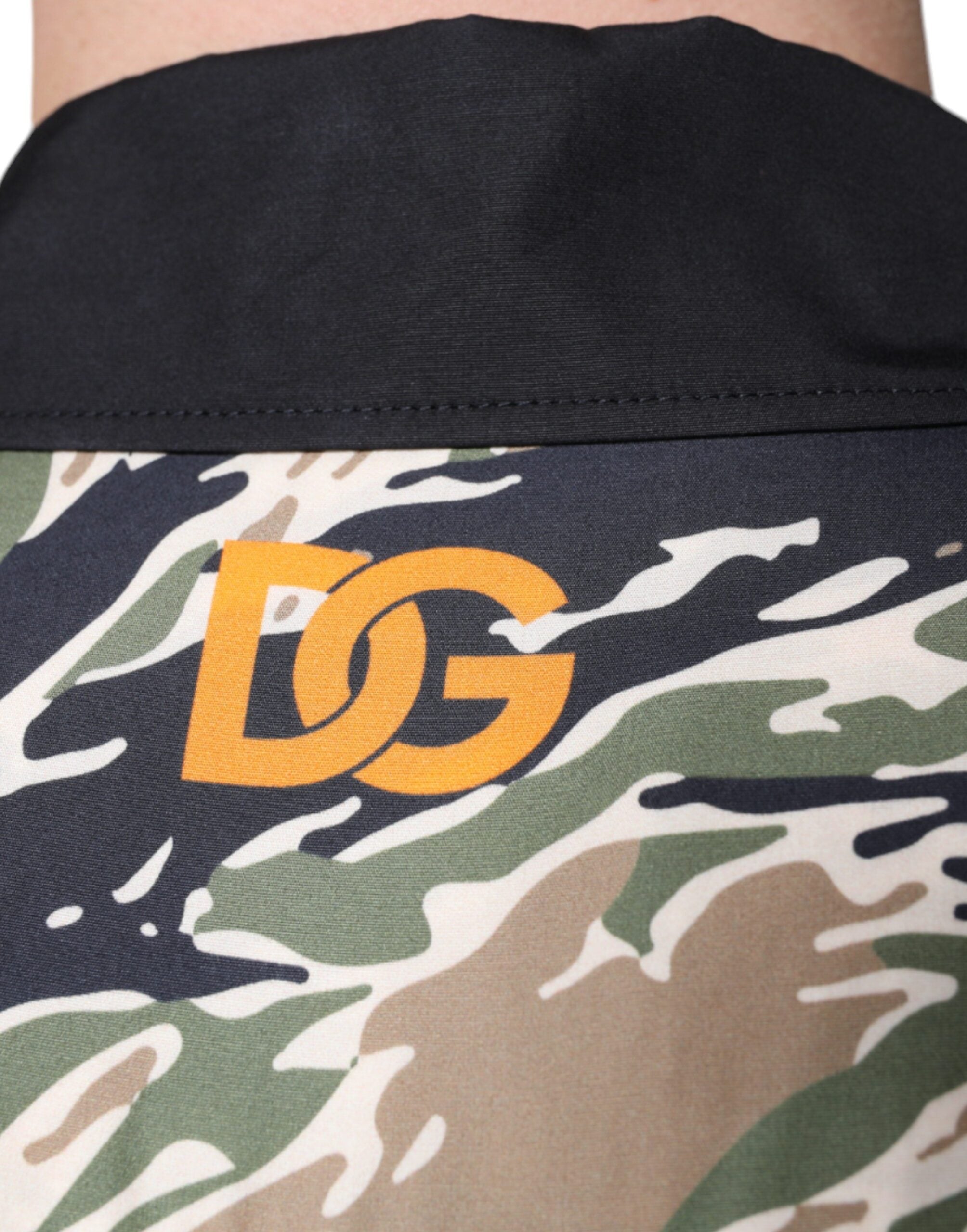 Multicolor Camouflage Button Down Men Casual Shirt - ventzia