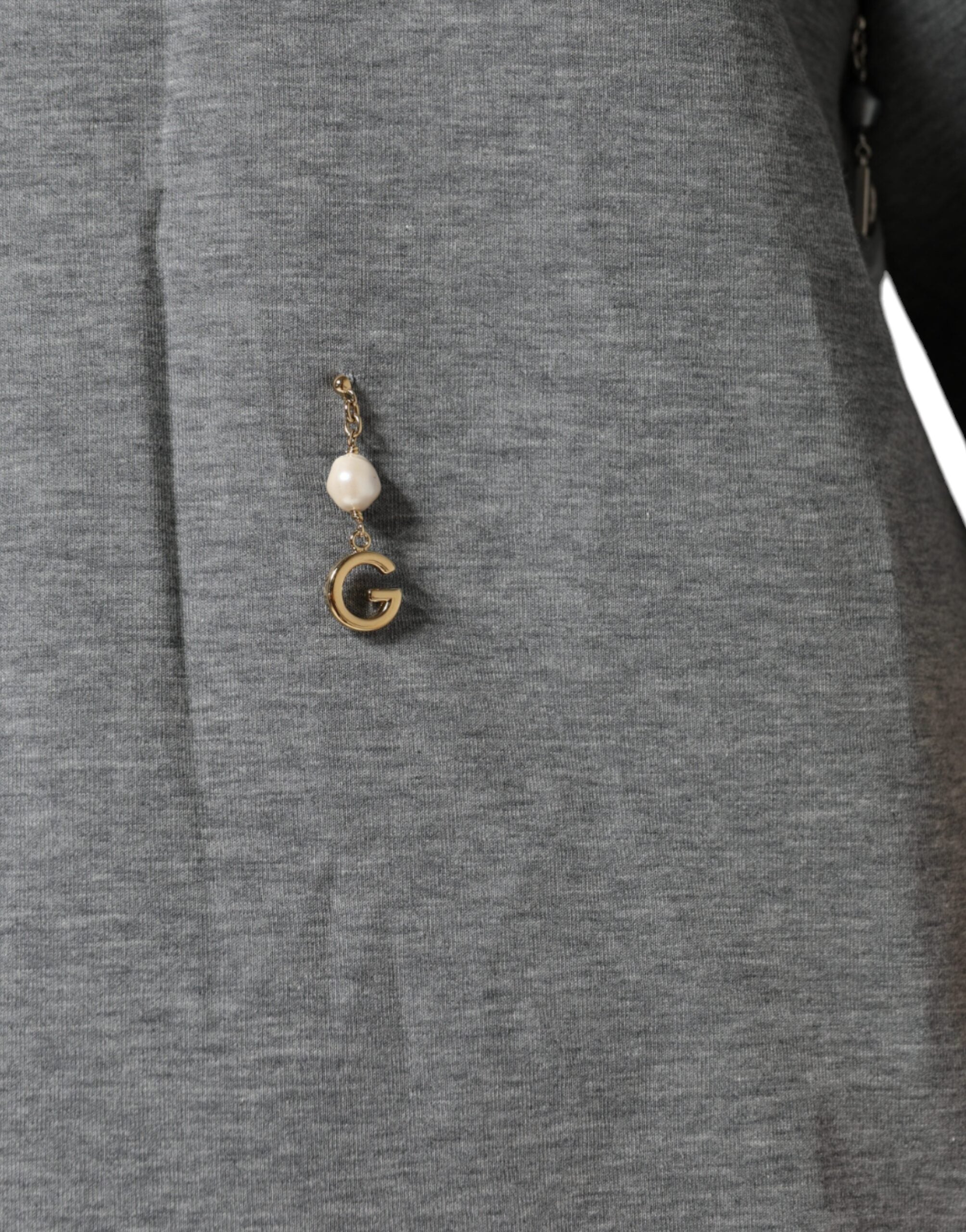 Gray Cotton Blend Embellished Tee T-shirt - ventzia