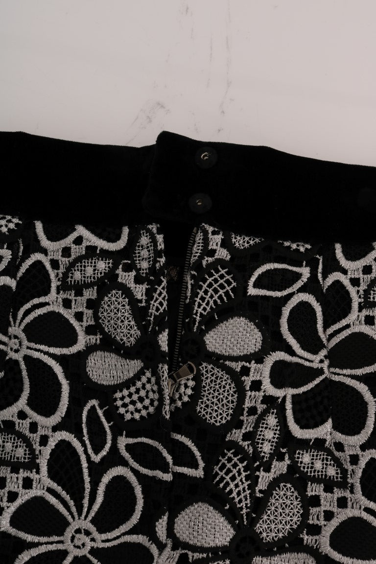 Elegant Lace Mini Skirt with Crystal Details - ventzia