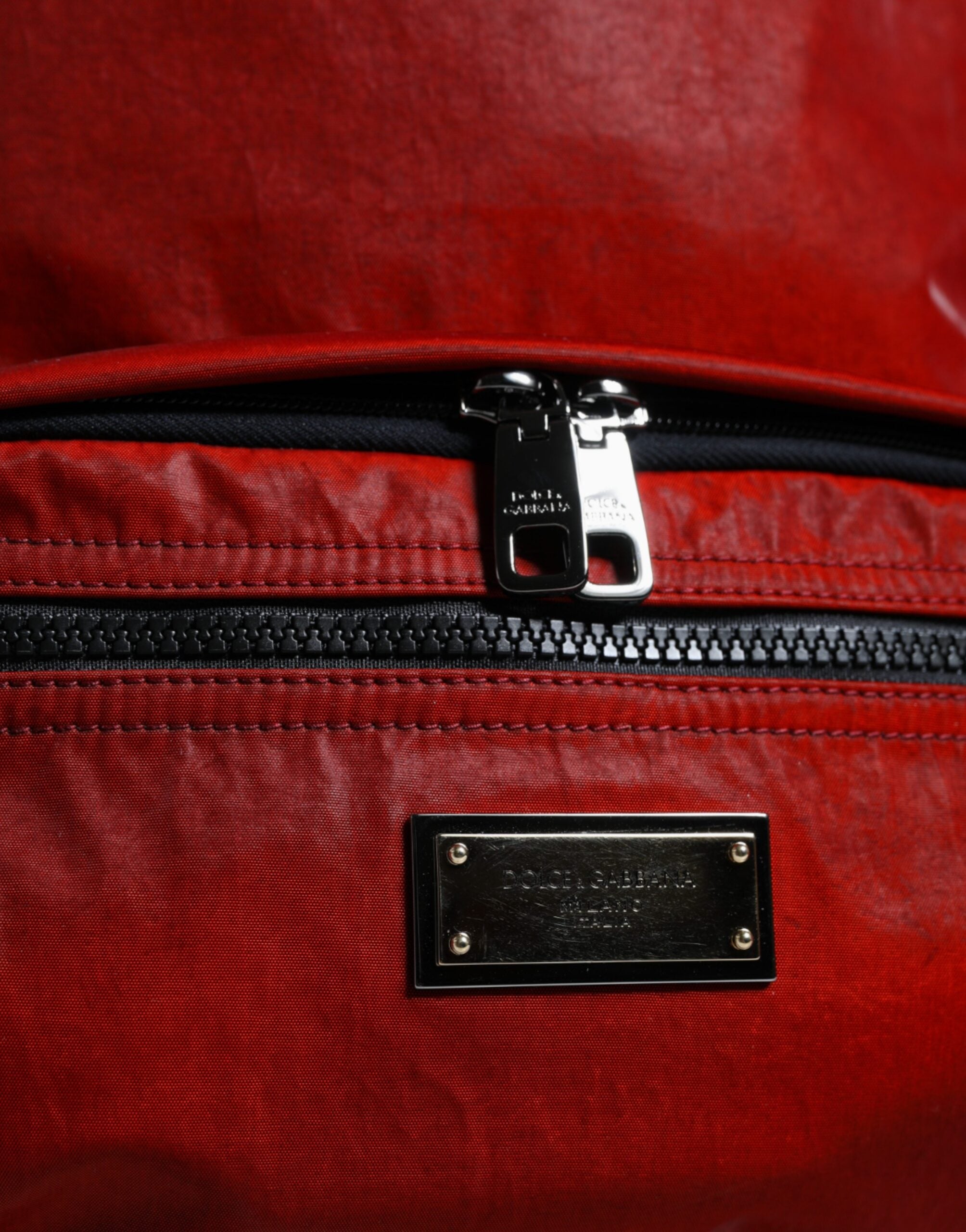 Red Patent Leather Logo Plaque Backpack Bag - ventzia