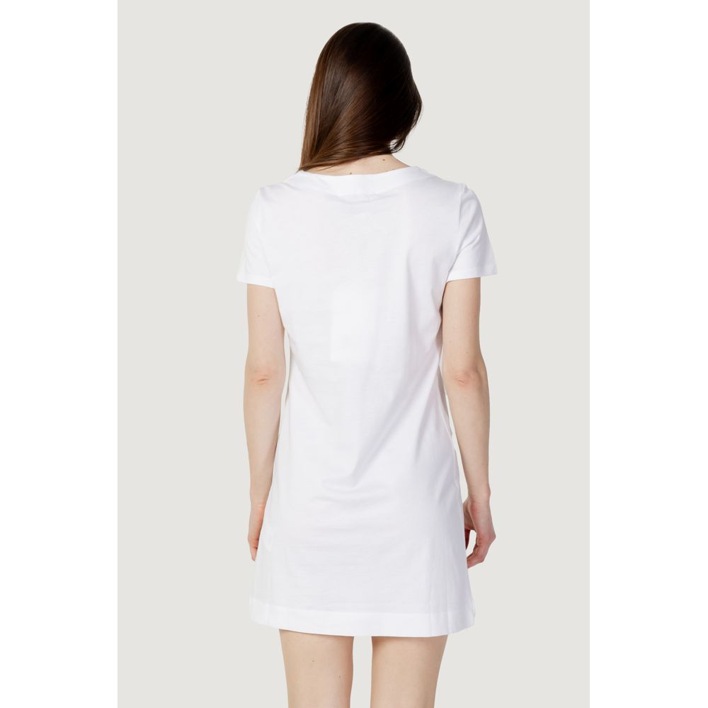 White Cotton Short - ventzia
