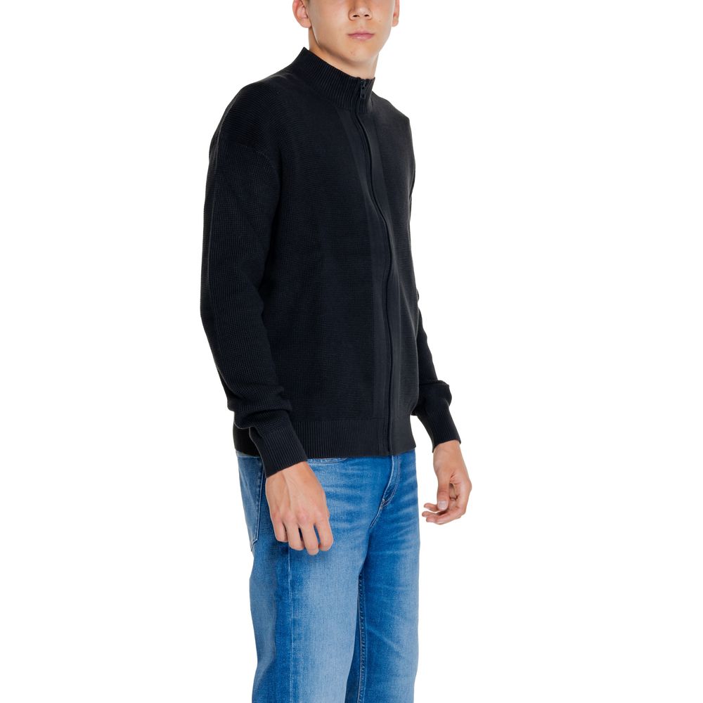 Black Recycled Cotton Cardigan - ventzia