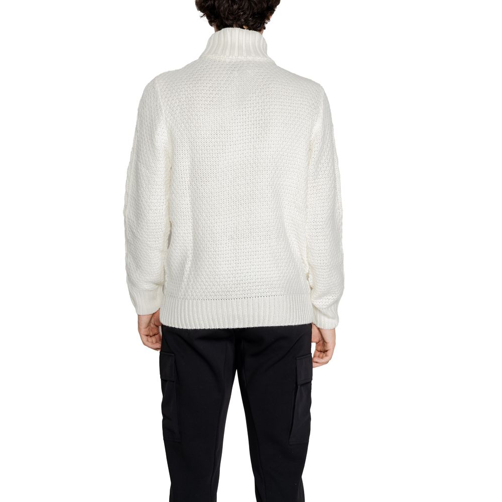 White Polyester Sweater - ventzia
