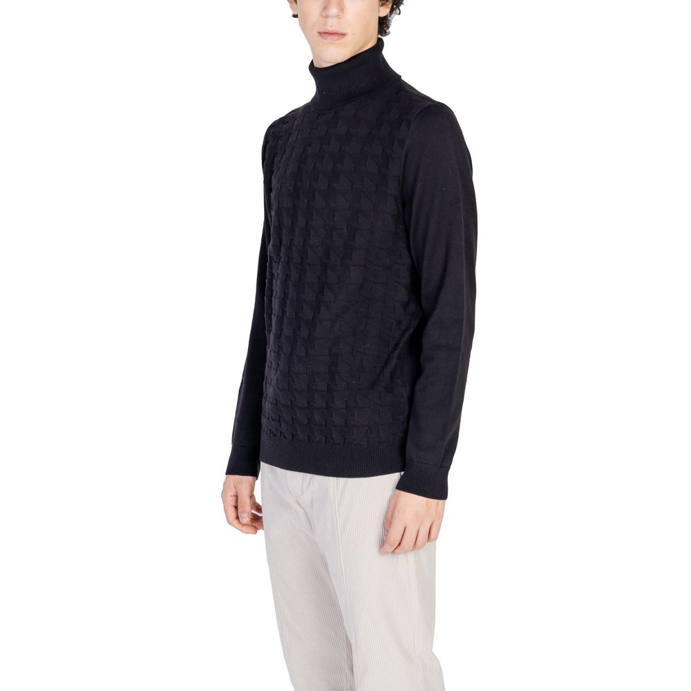 Black Cotton Turtleneck - ventzia