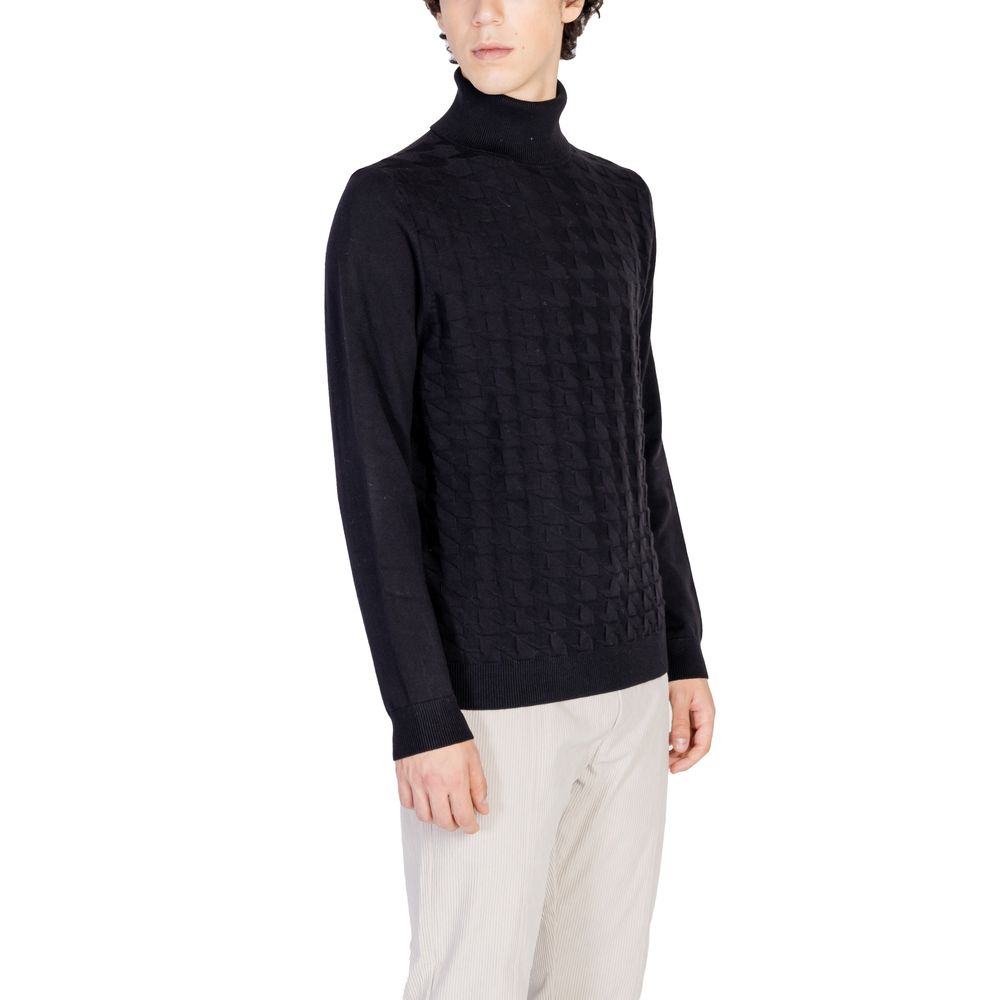 Black Cotton Turtleneck - ventzia