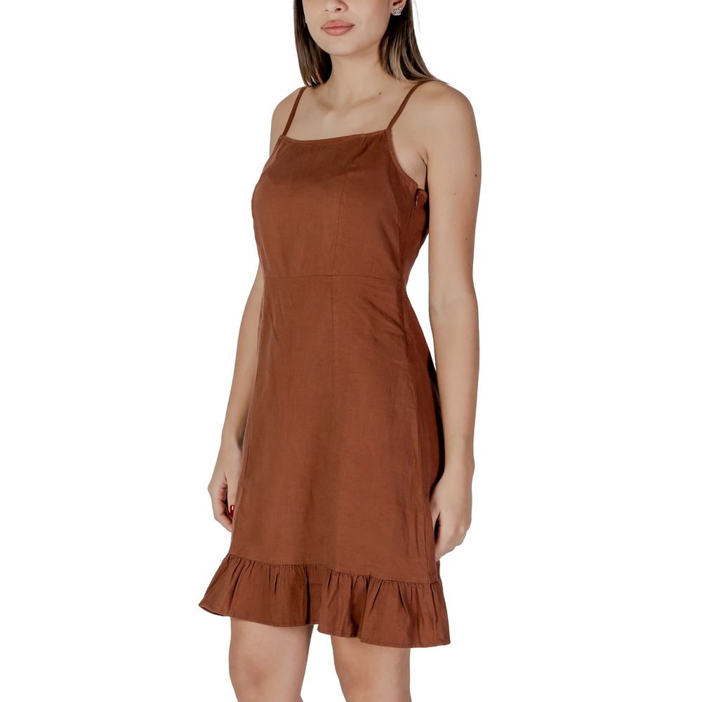 Brown Linen Midi - ventzia