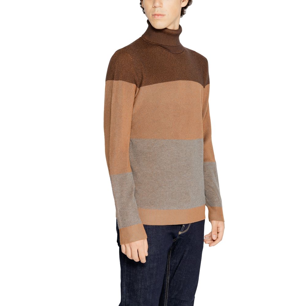 Brown Viscose Turtleneck - ventzia