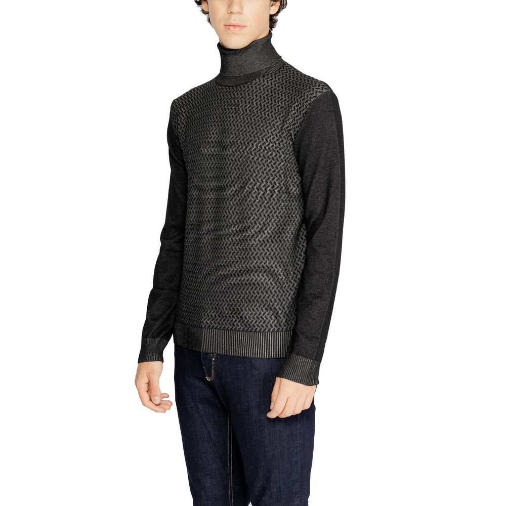 Black Viscose Turtleneck - ventzia