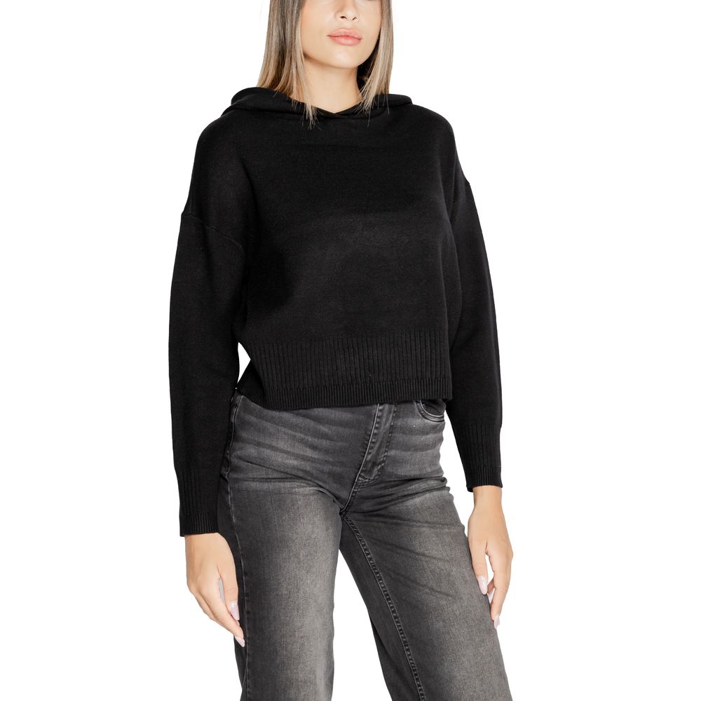 Black Viscose Sportswear - ventzia