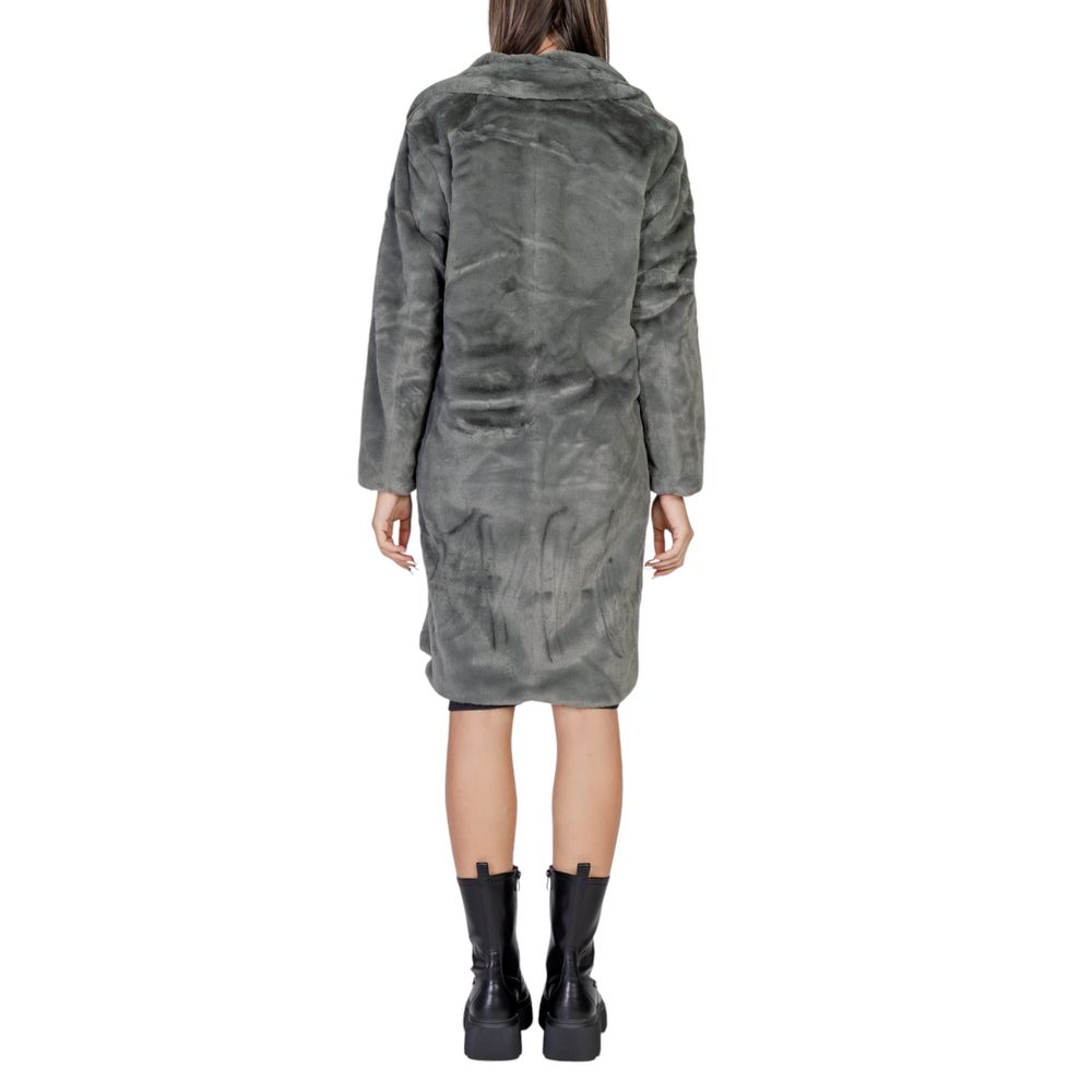 Black Polyester Coat - ventzia