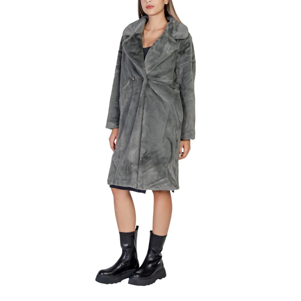 Black Polyester Coat - ventzia