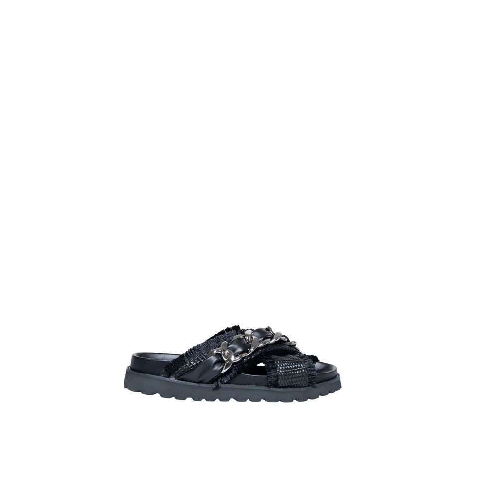 Black Polyethylene Sandal - ventzia