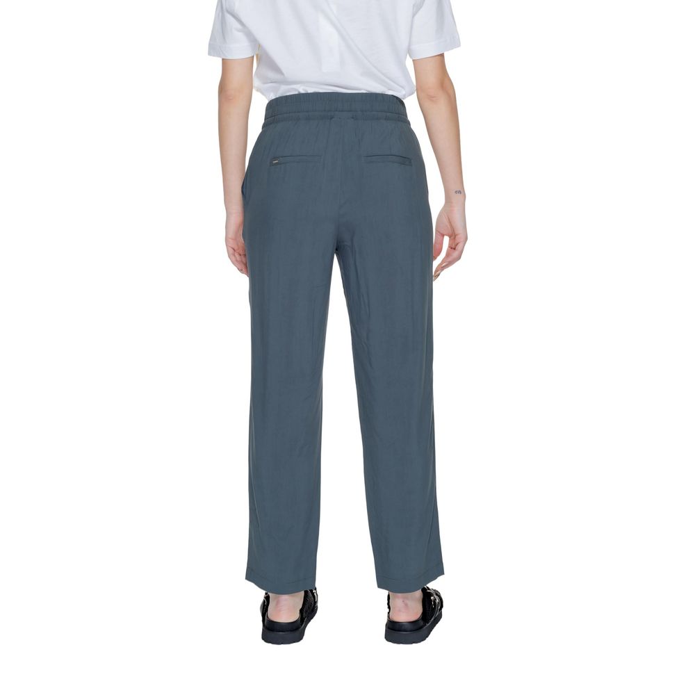 Green Viscose Casual Pants - ventzia